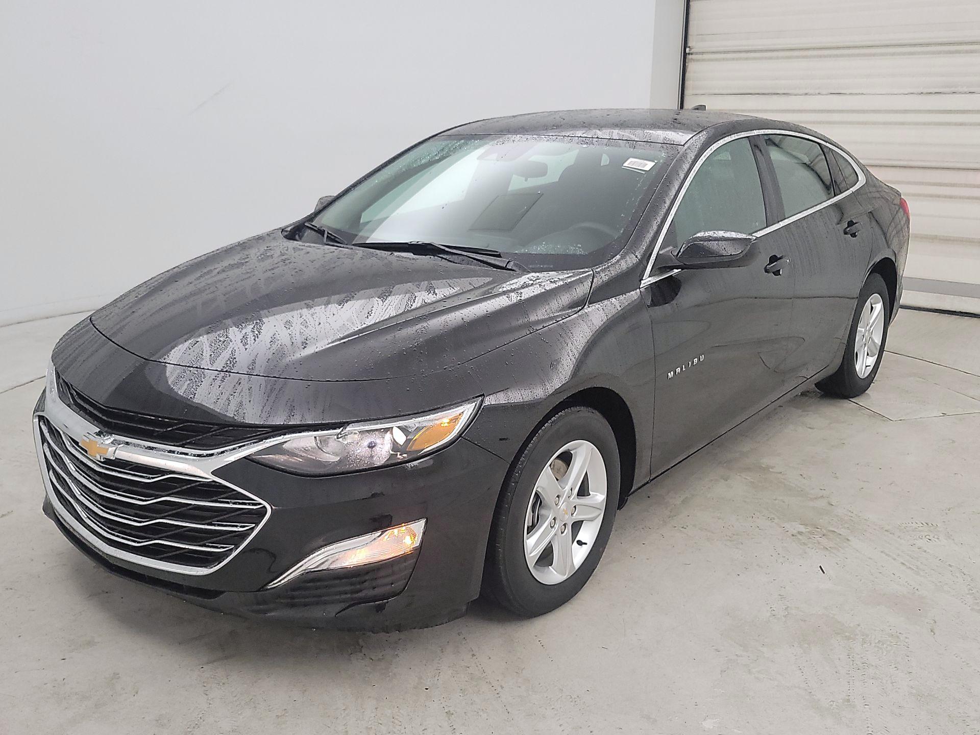 Thumbnail: 2024 Chevrolet Malibu - 3