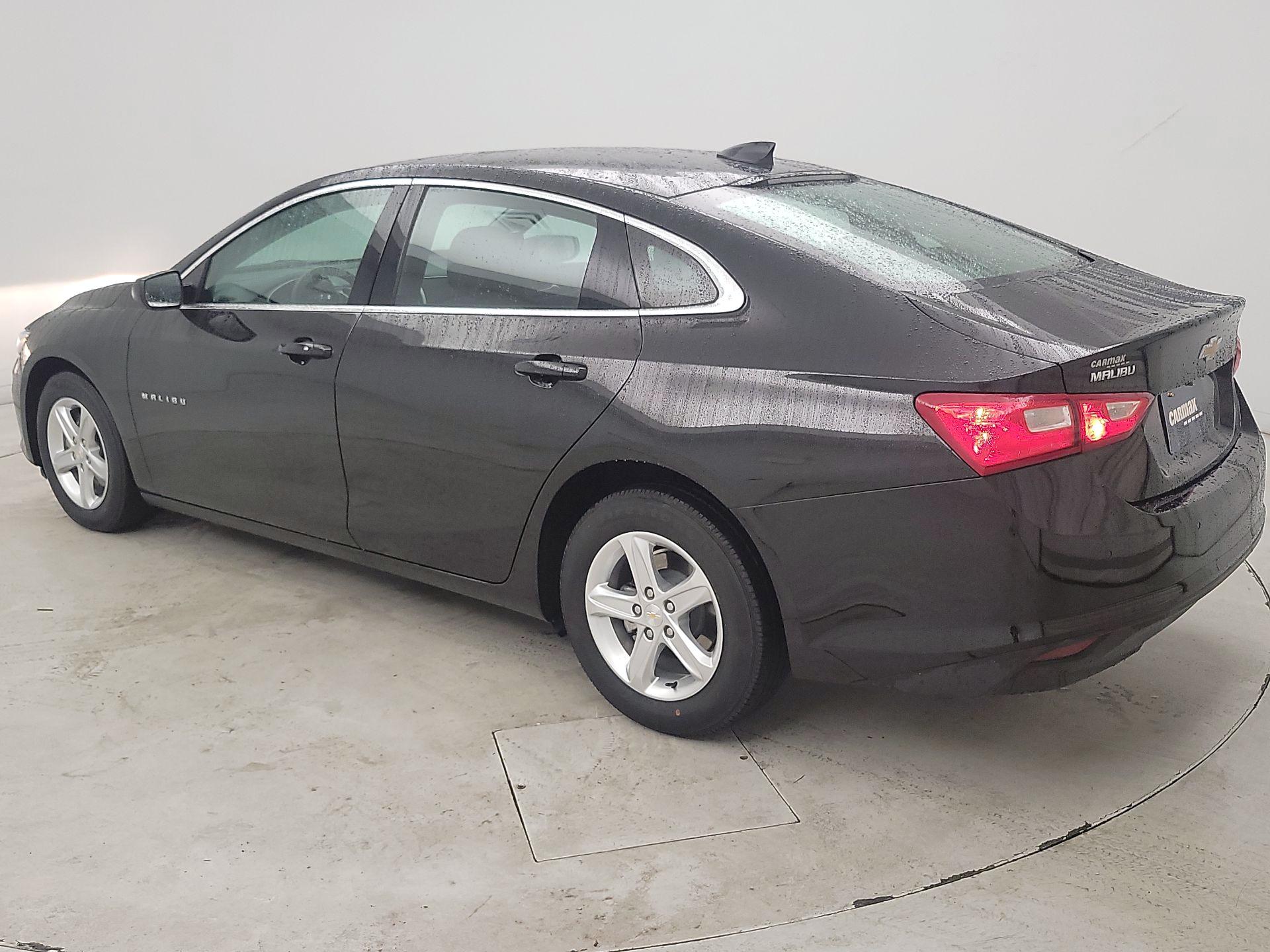 Thumbnail: 2024 Chevrolet Malibu - 7