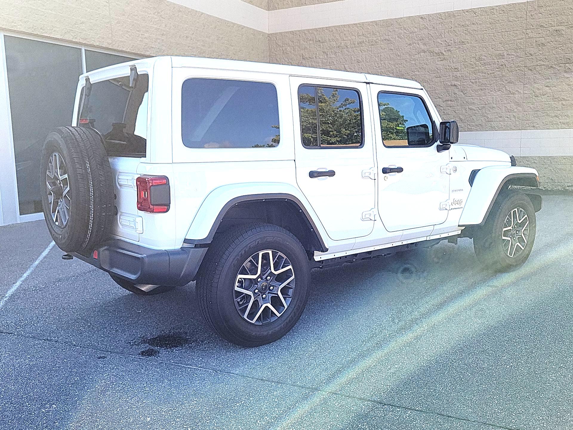 Thumbnail: 2024 Jeep Wrangler - 5