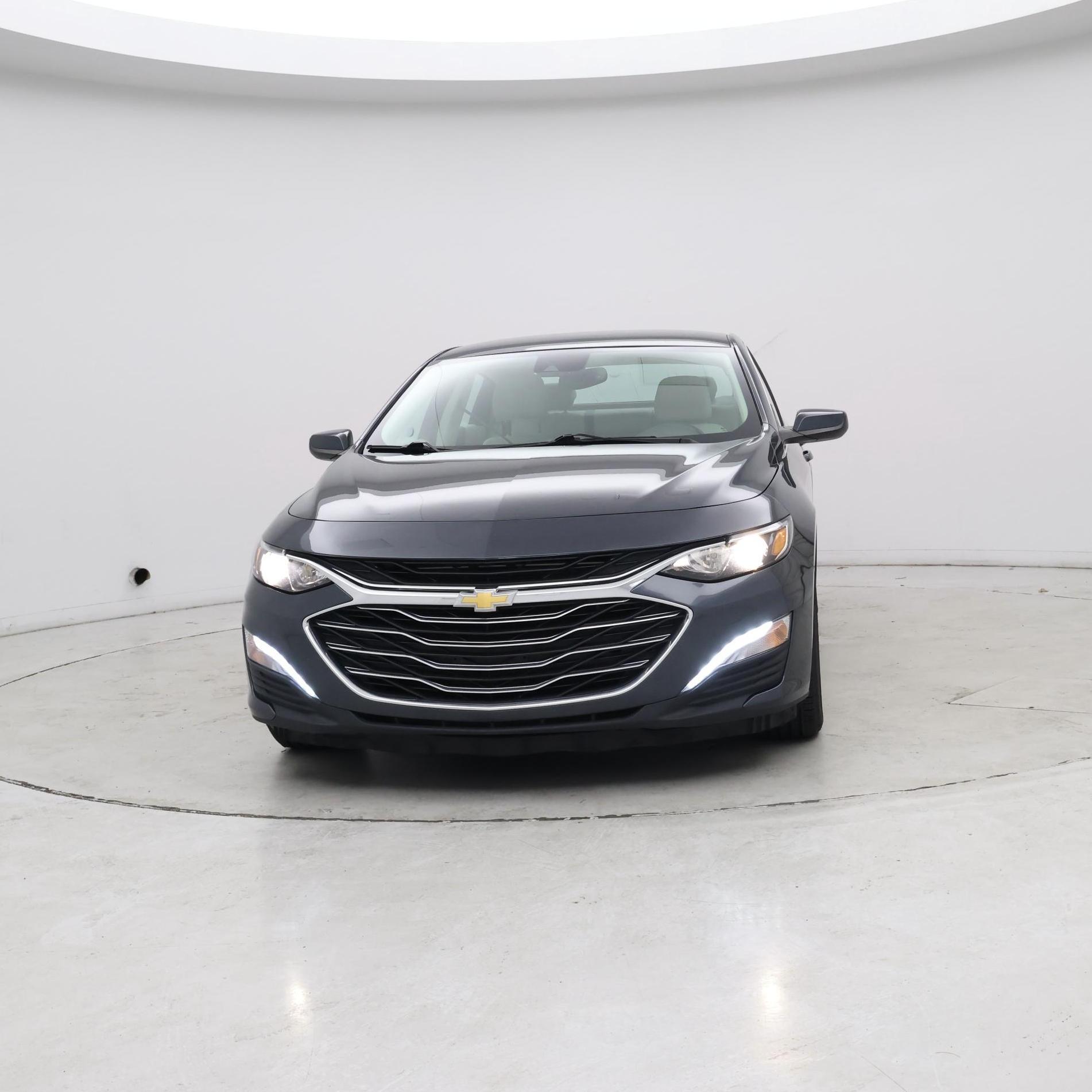Thumbnail: 2021 Chevrolet Malibu - 4