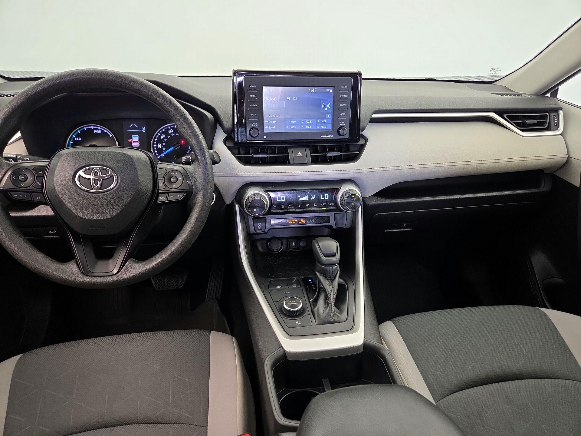 Thumbnail: 2022 Toyota RAV4 - 9