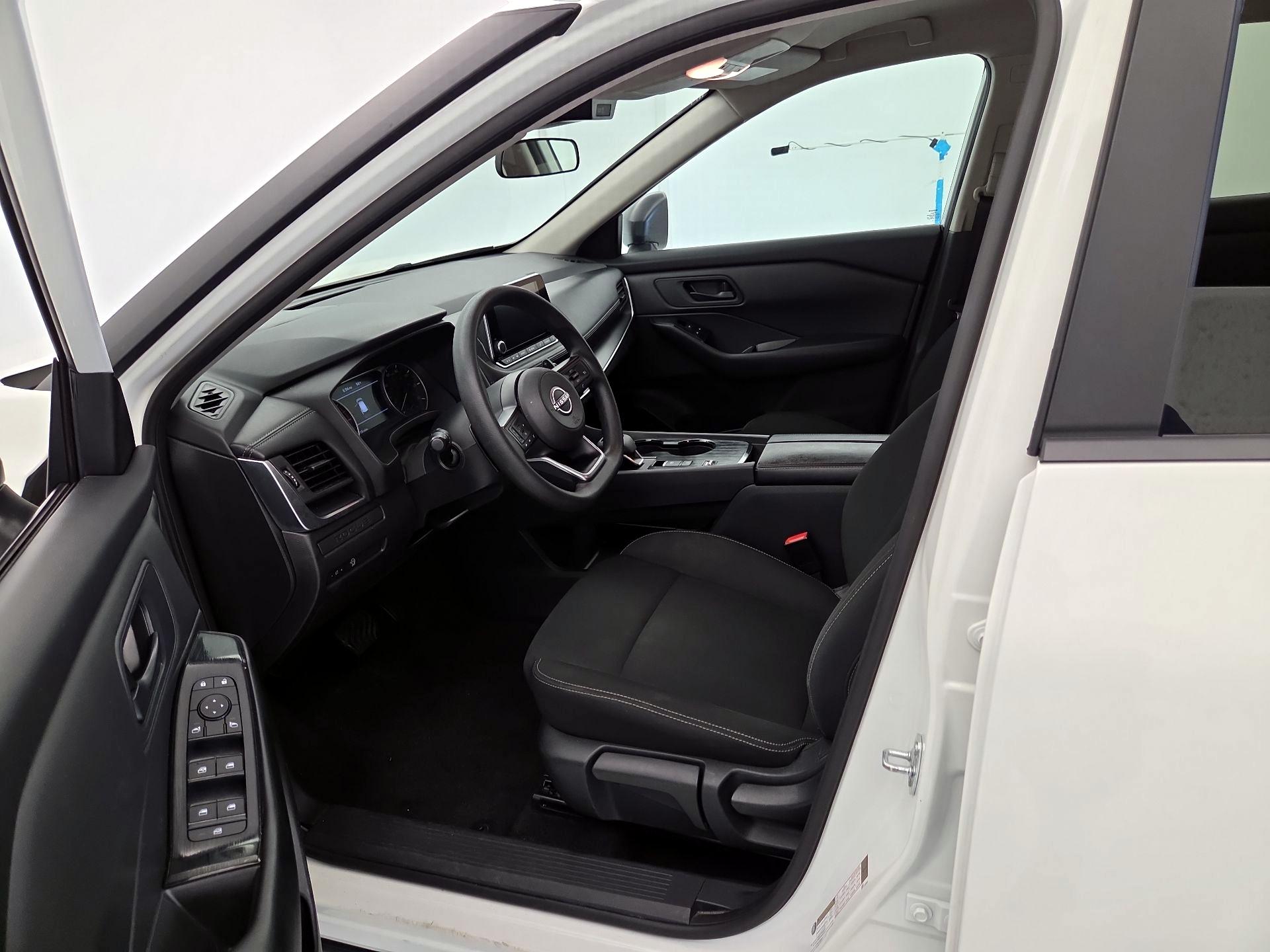 Thumbnail: 2024 Nissan Rogue - 11