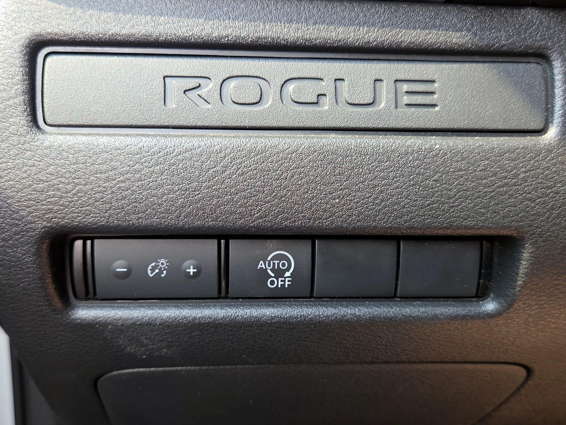 Thumbnail: 2024 Nissan Rogue - 13