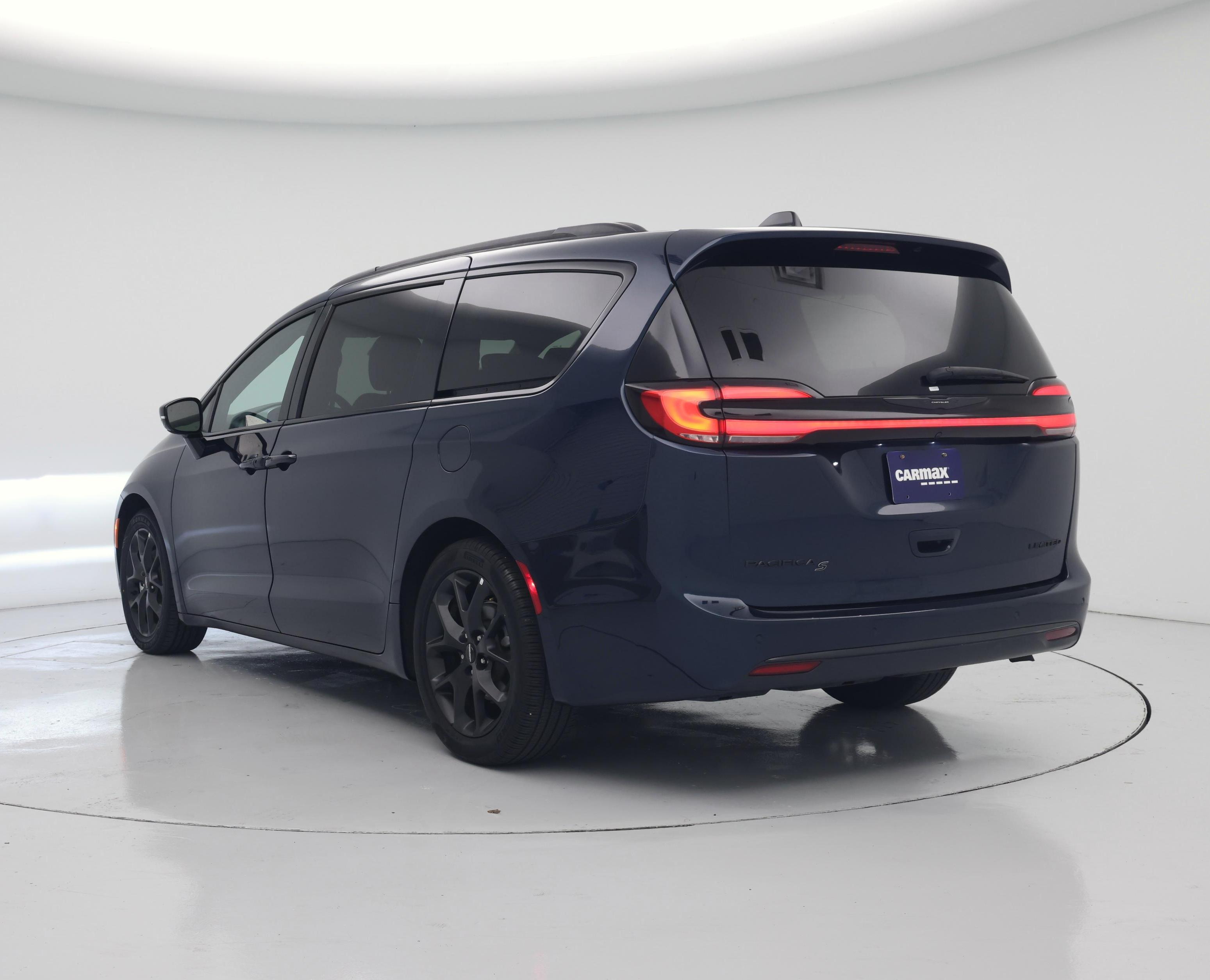 Thumbnail: 2025 Chrysler Pacifica - 2