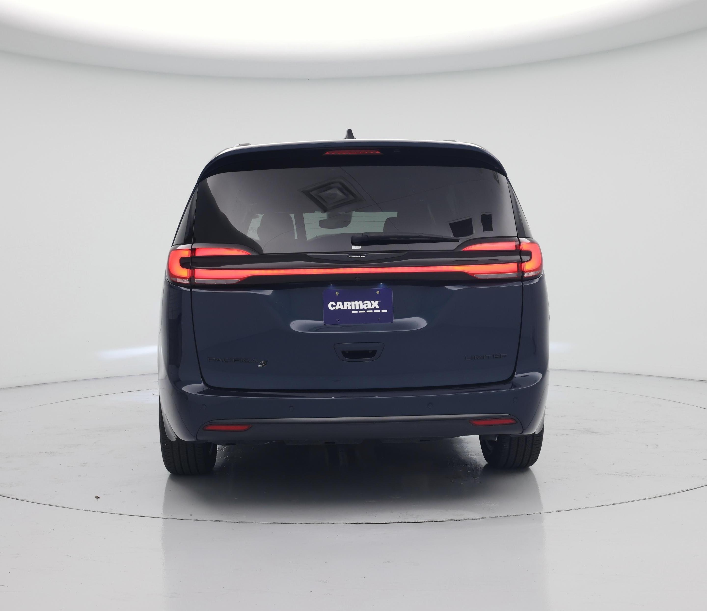 Thumbnail: 2025 Chrysler Pacifica - 6