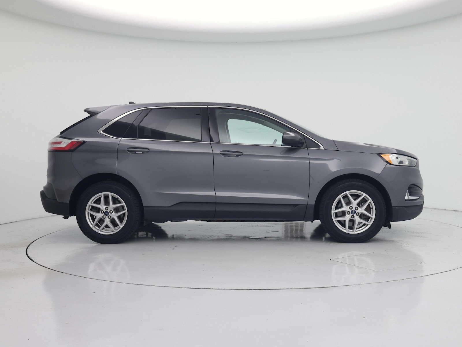 2021 Ford Edge SEL - Photo 8