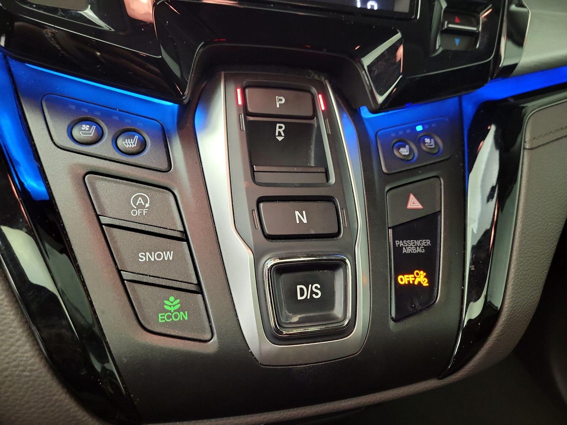 Thumbnail: 2019 Honda Odyssey - 18