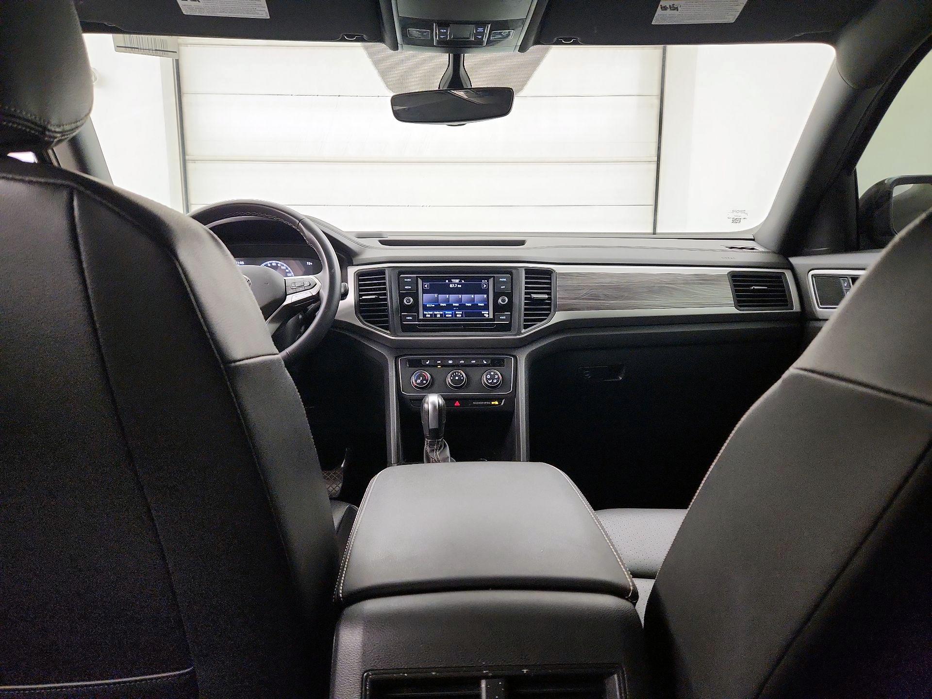 Thumbnail: 2023 Volkswagen Atlas - 9