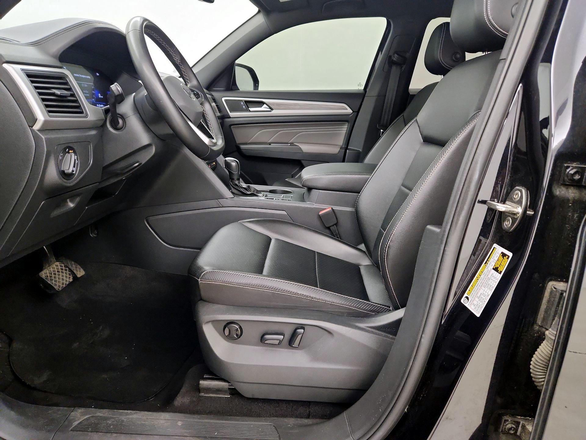 Thumbnail: 2023 Volkswagen Atlas - 11