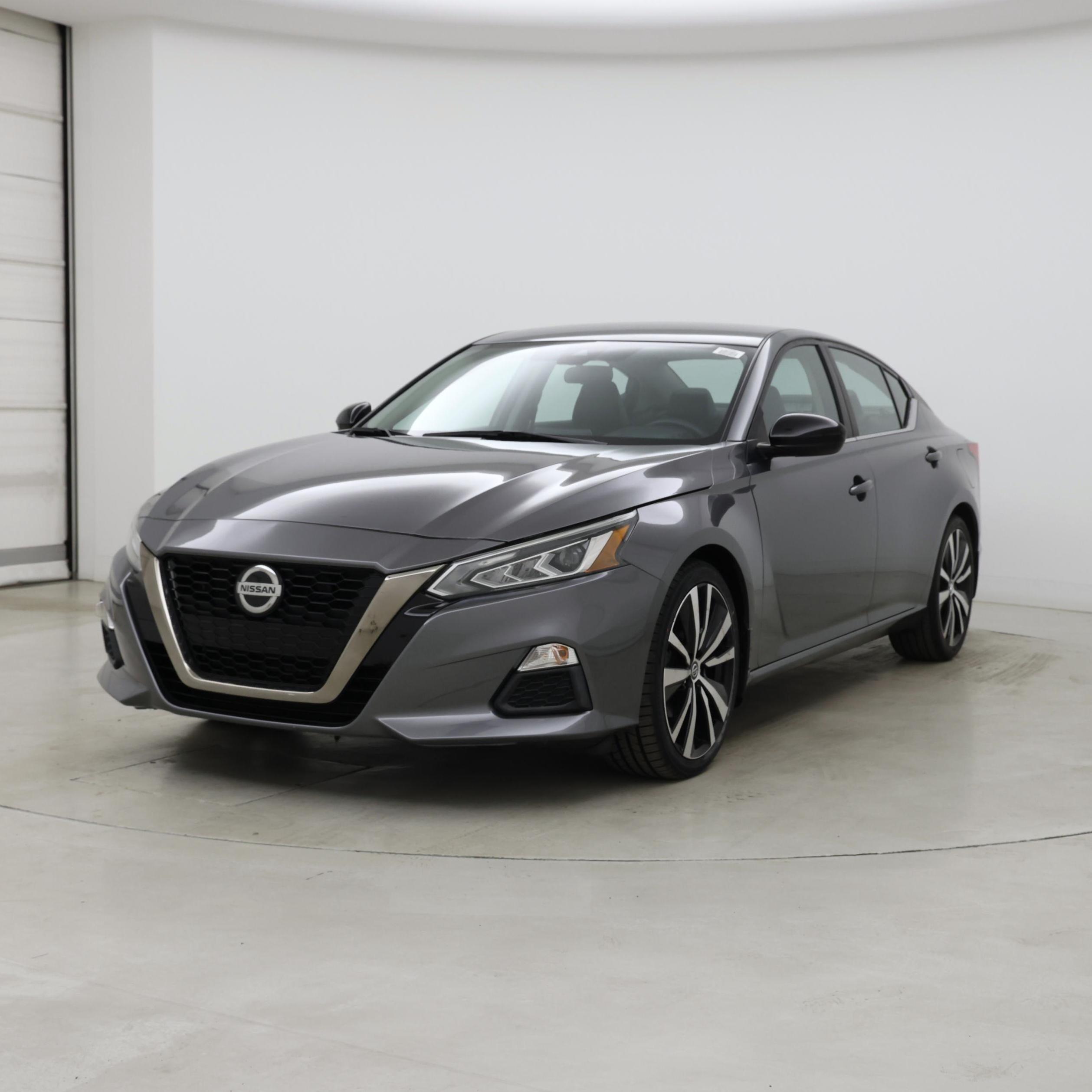 Thumbnail: 2020 Nissan Altima - 4