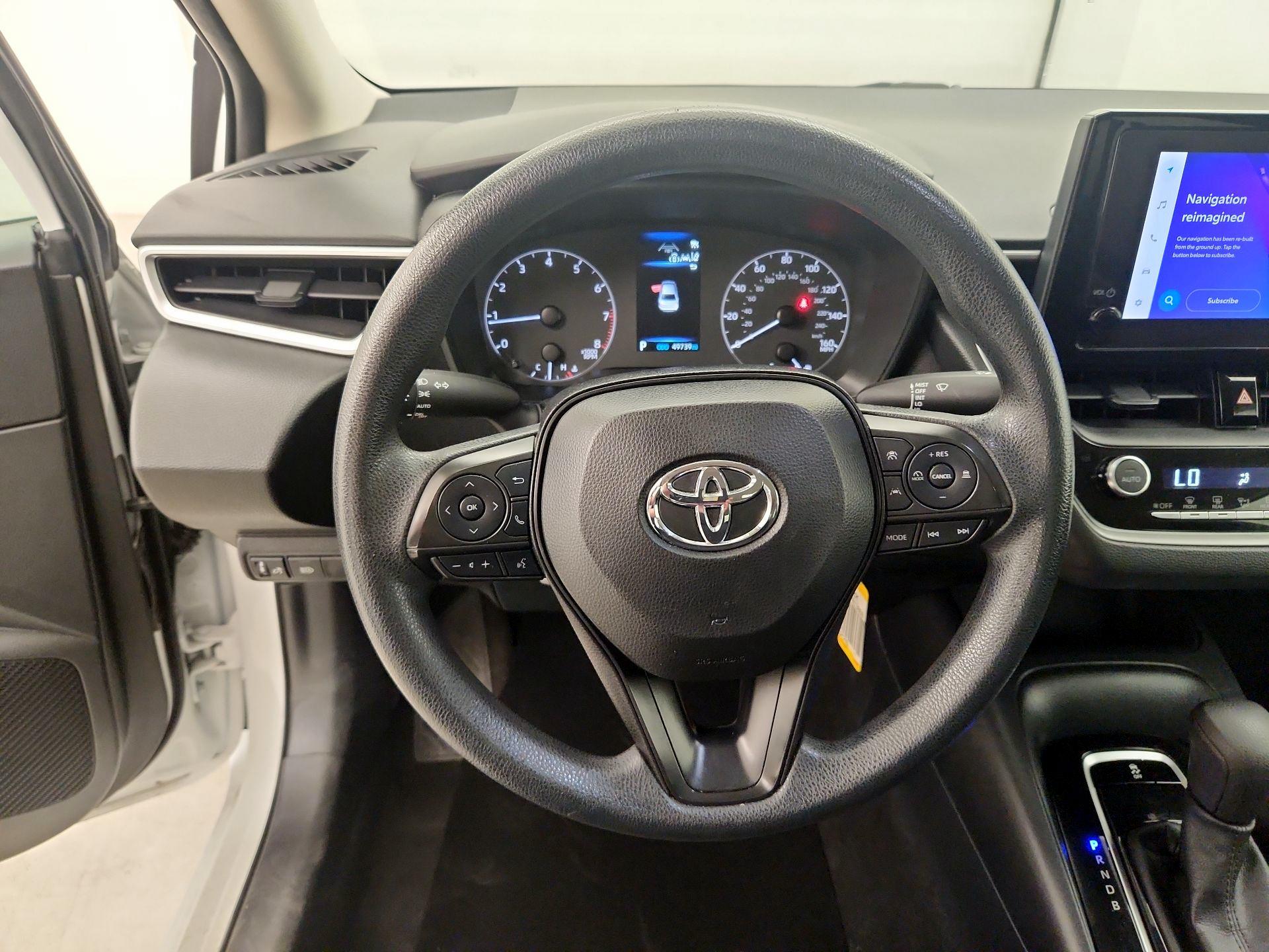 Thumbnail: 2023 Toyota Corolla - 10