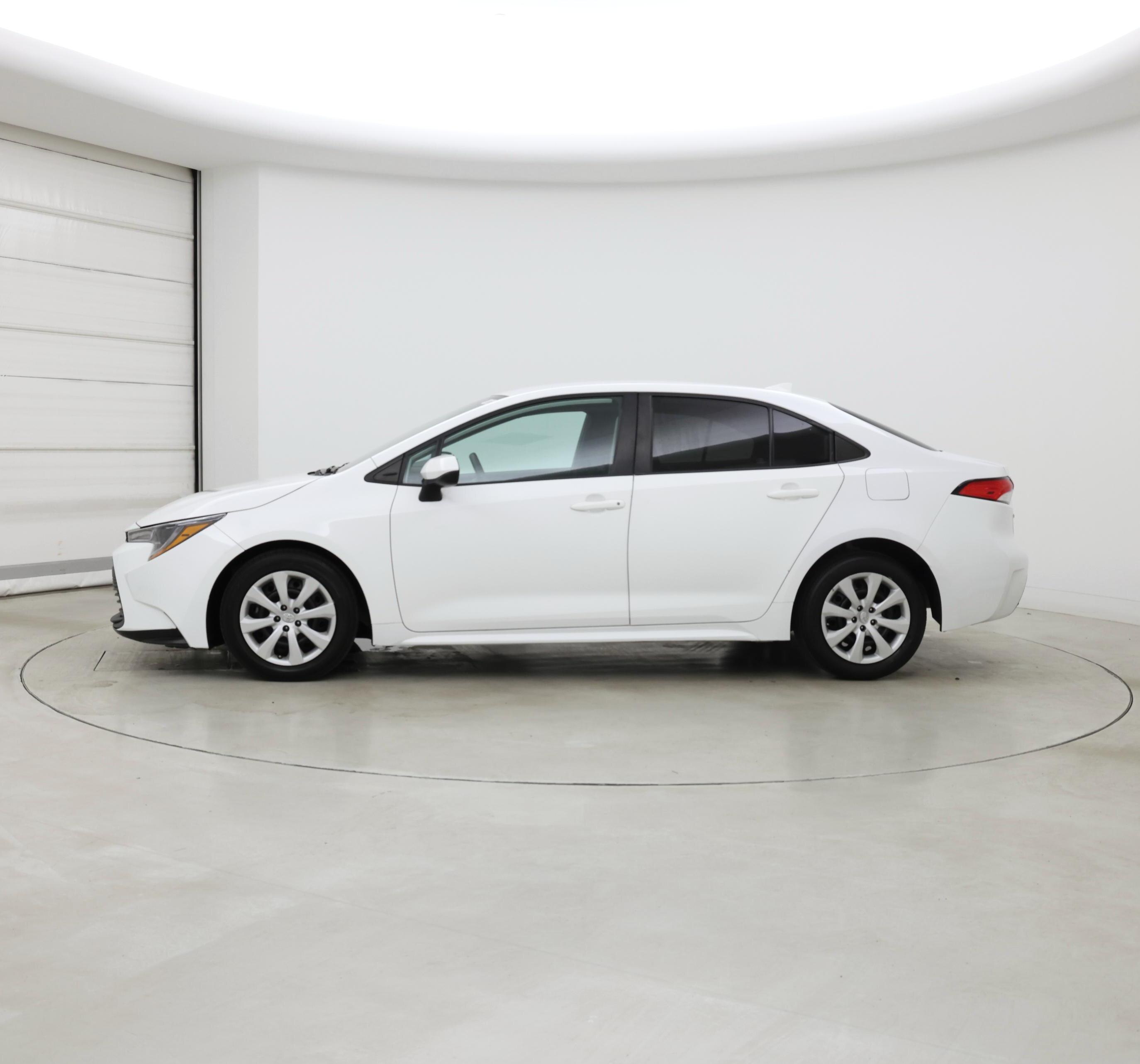 Thumbnail: 2023 Toyota Corolla - 3
