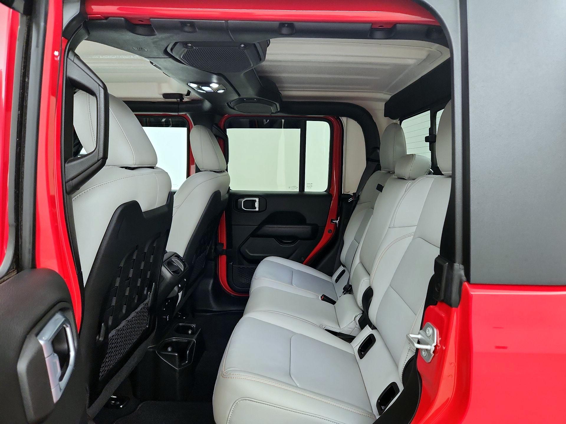 Thumbnail: 2021 Jeep Gladiator - 20