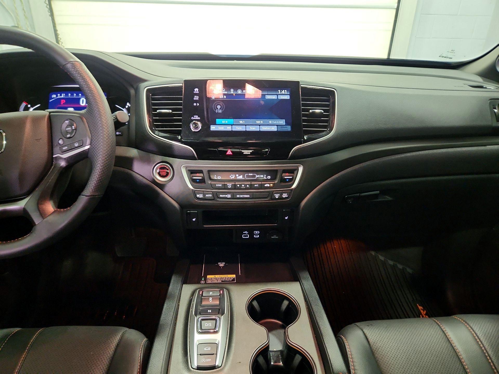 Thumbnail: 2025 Honda Passport - 9