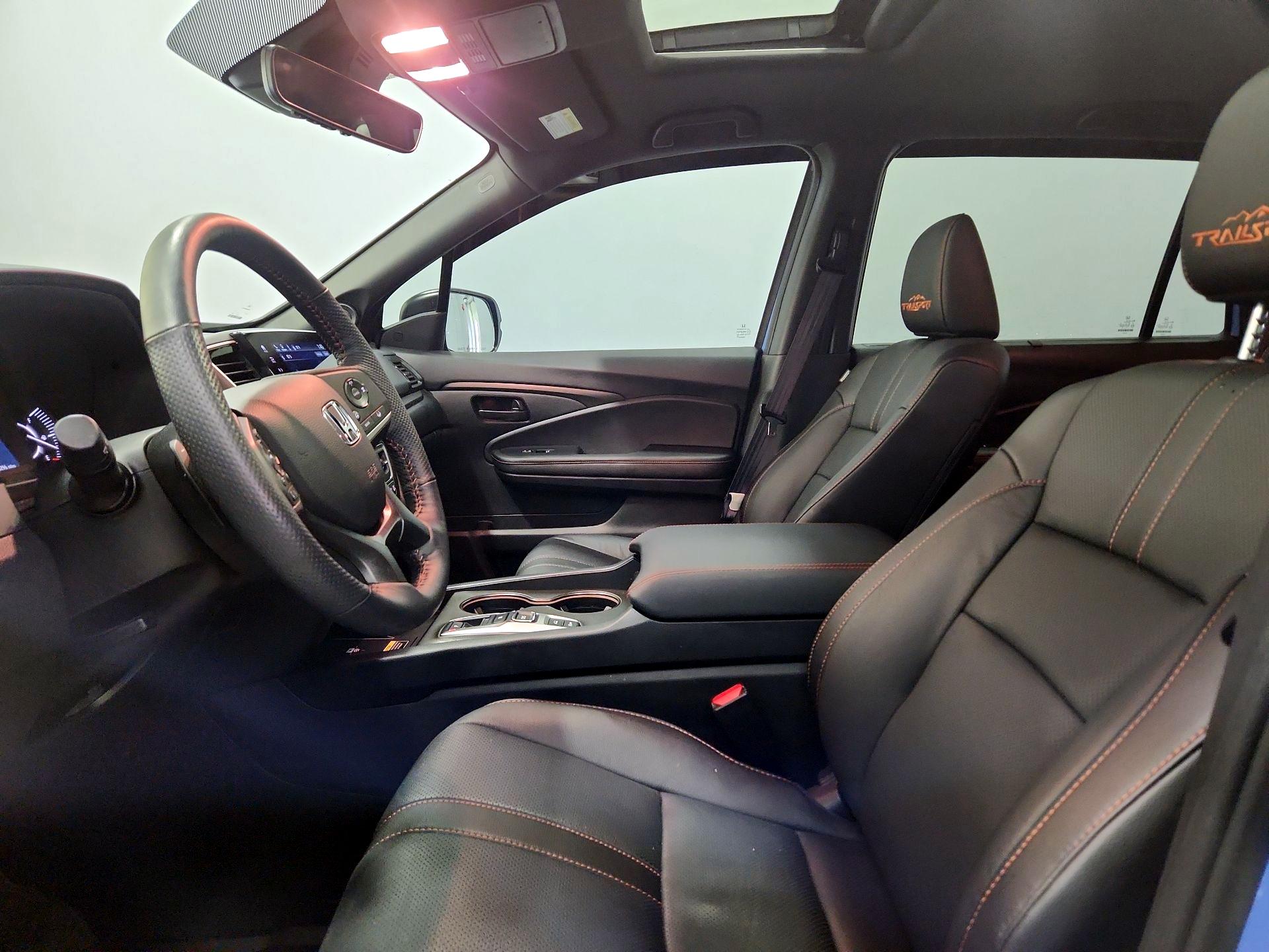 Thumbnail: 2025 Honda Passport - 11