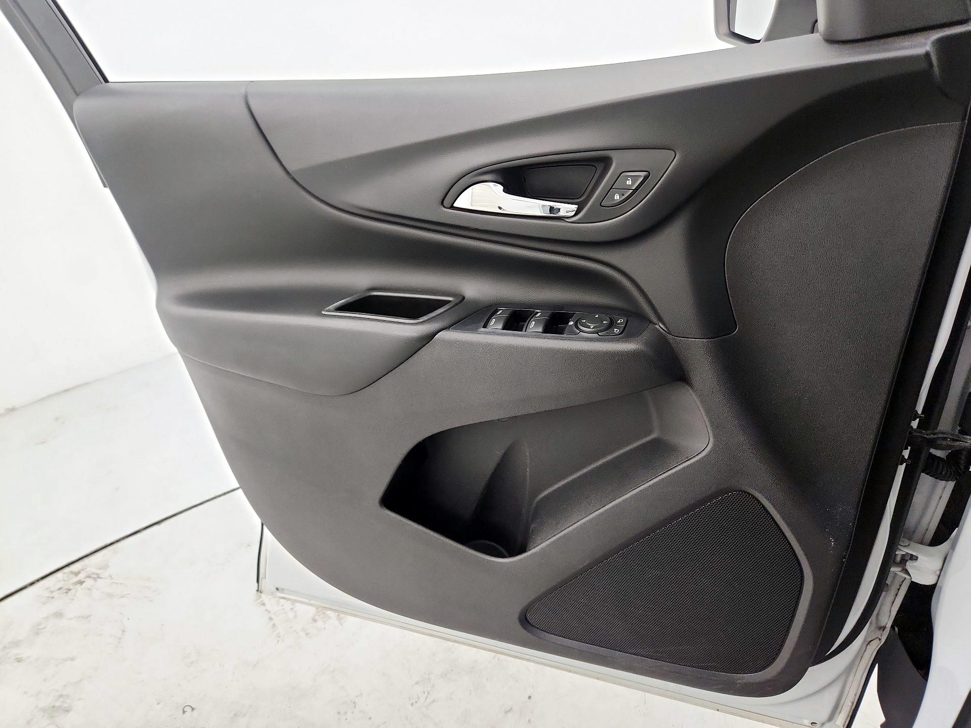Thumbnail: 2019 Chevrolet Equinox - 12