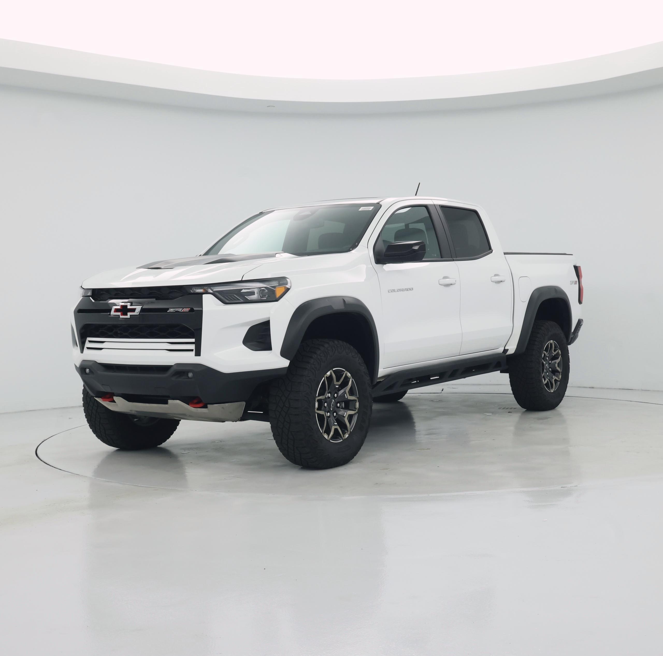 Thumbnail: 2024 Chevrolet Colorado - 4