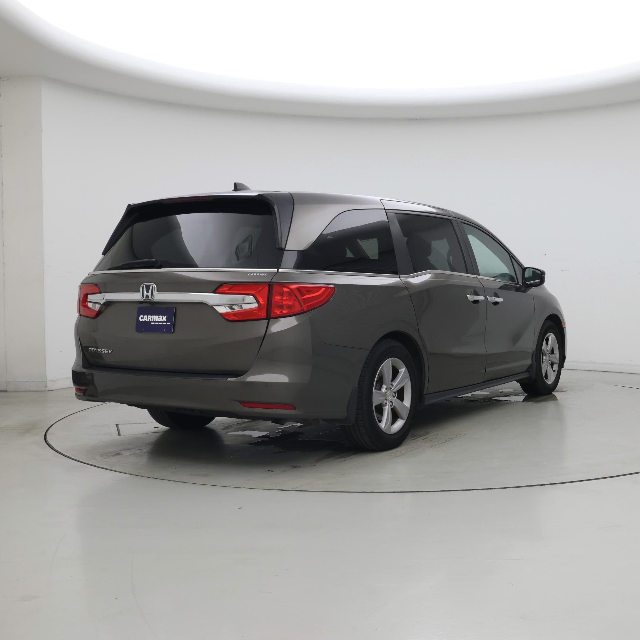 Thumbnail: 2018 Honda Odyssey - 8