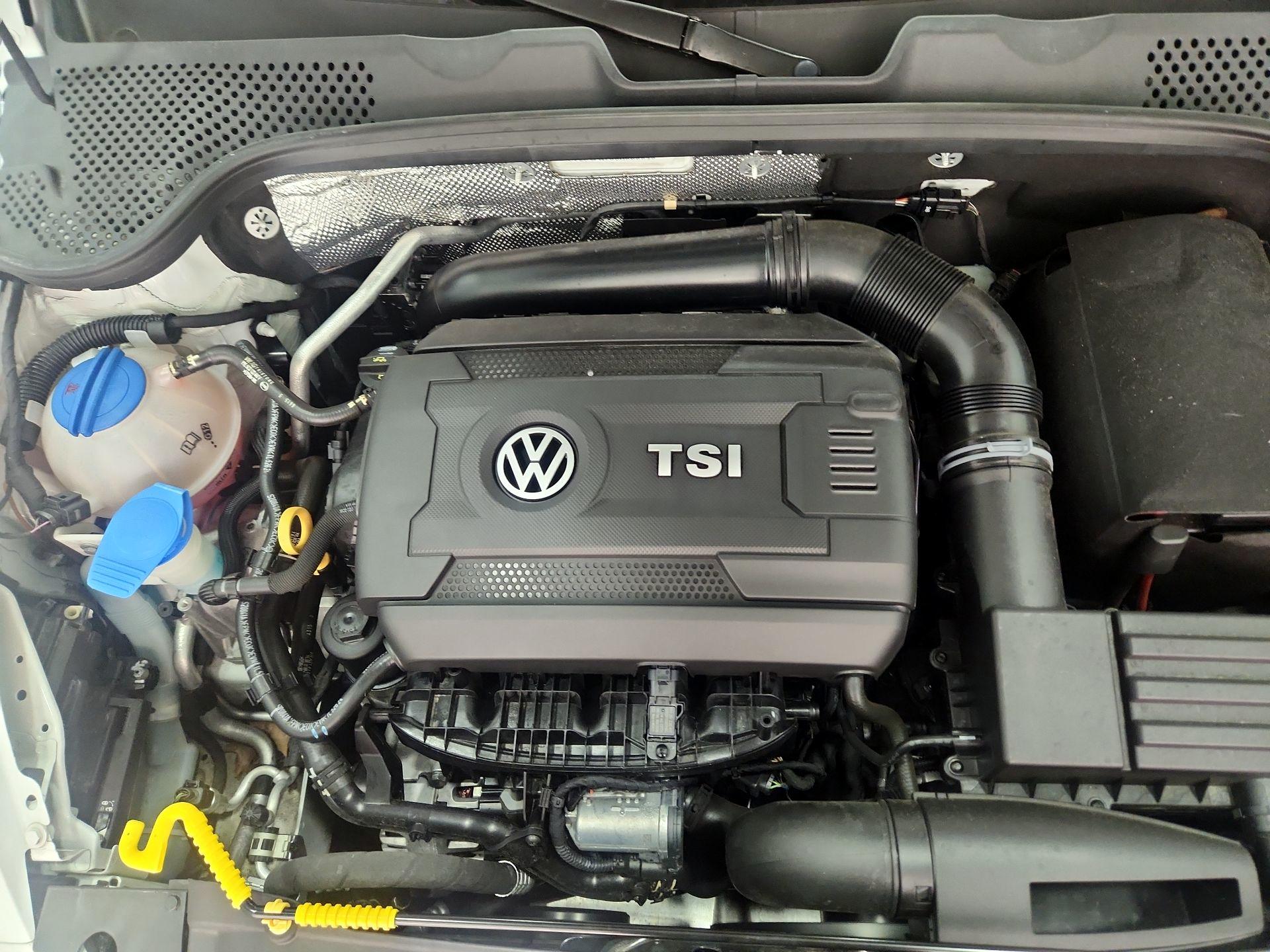 Thumbnail: 2016 Volkswagen Beetle - 19
