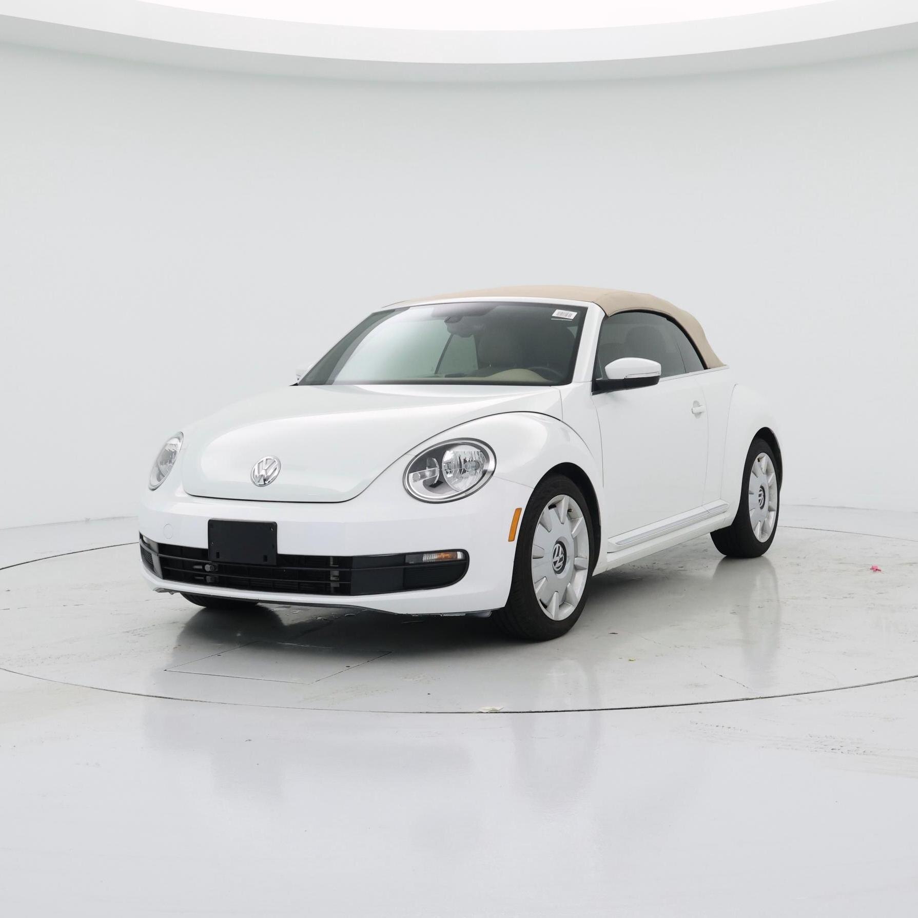 Thumbnail: 2016 Volkswagen Beetle - 4