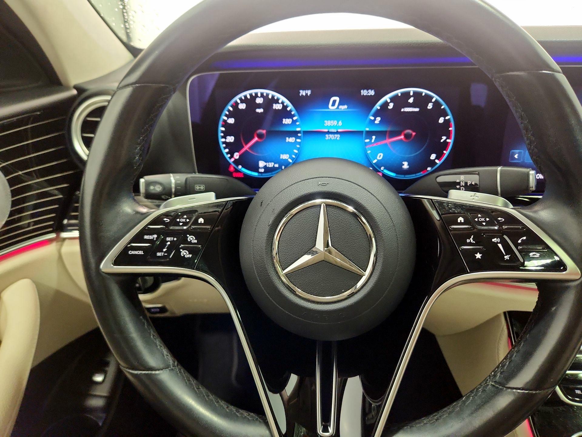 Thumbnail: 2021 Mercedes-Benz E-Class - 10