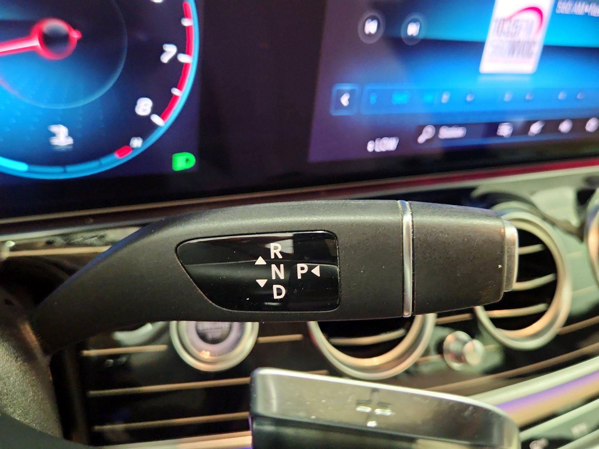 Thumbnail: 2021 Mercedes-Benz E-Class - 17