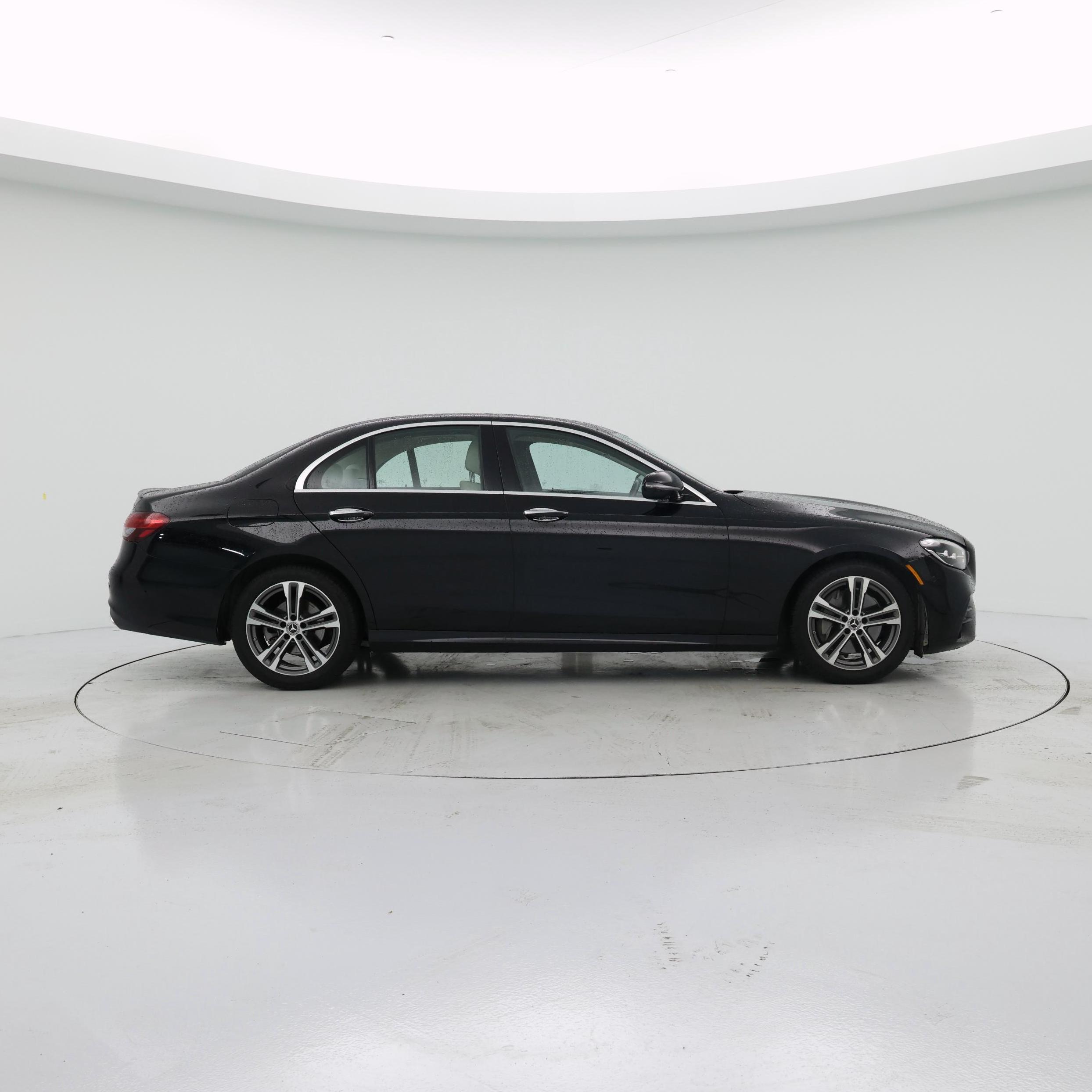 Thumbnail: 2021 Mercedes-Benz E-Class - 7