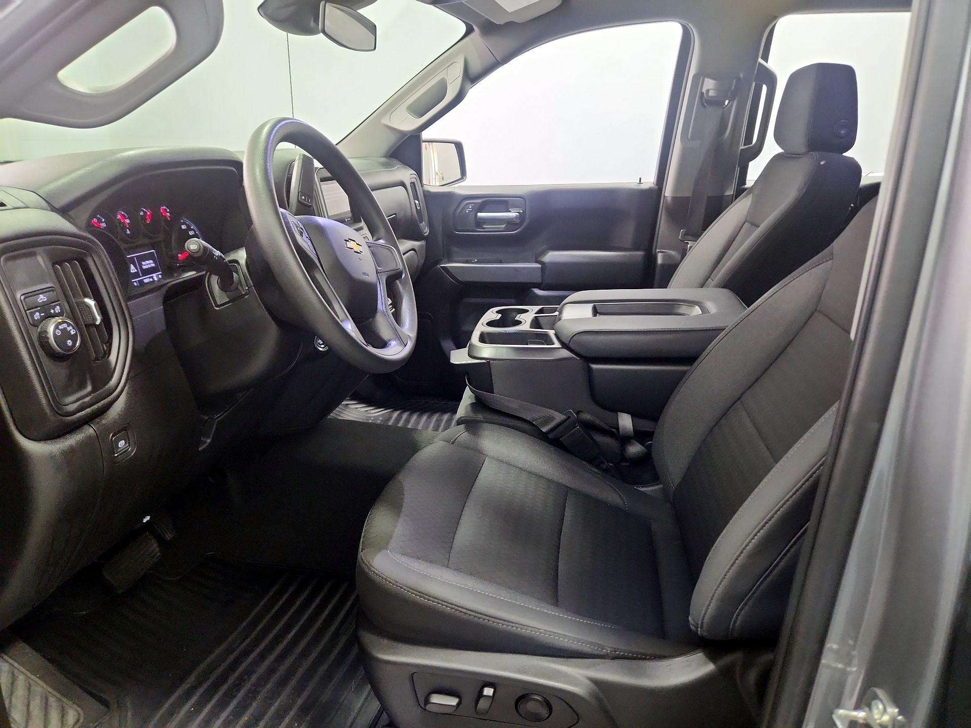 Thumbnail: 2023 Chevrolet Silverado 1500 - 11