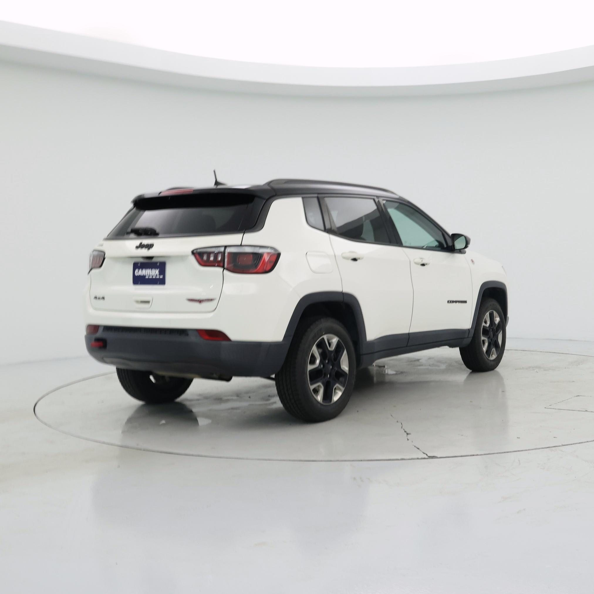 Thumbnail: 2018 Jeep Compass - 8