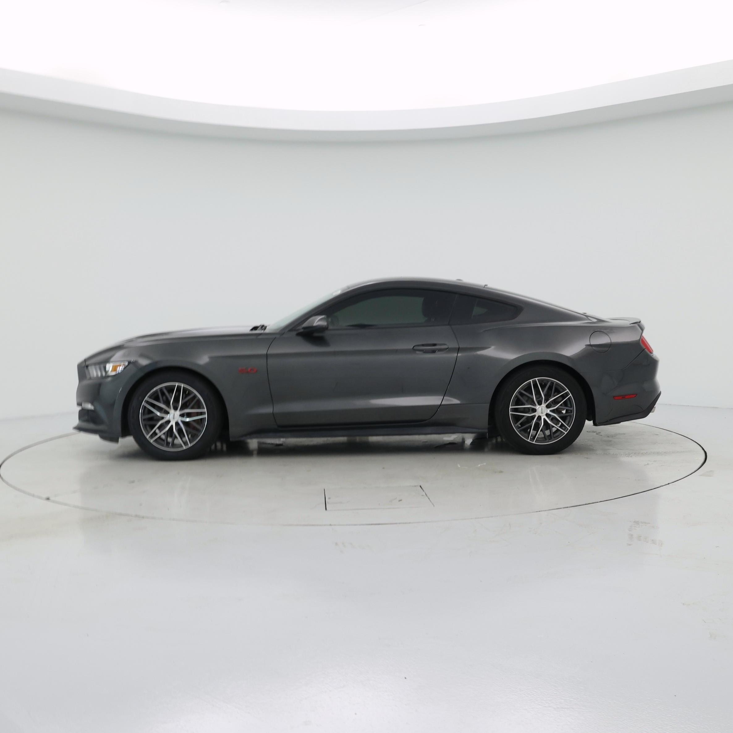 Thumbnail: 2017 Ford Mustang - 3