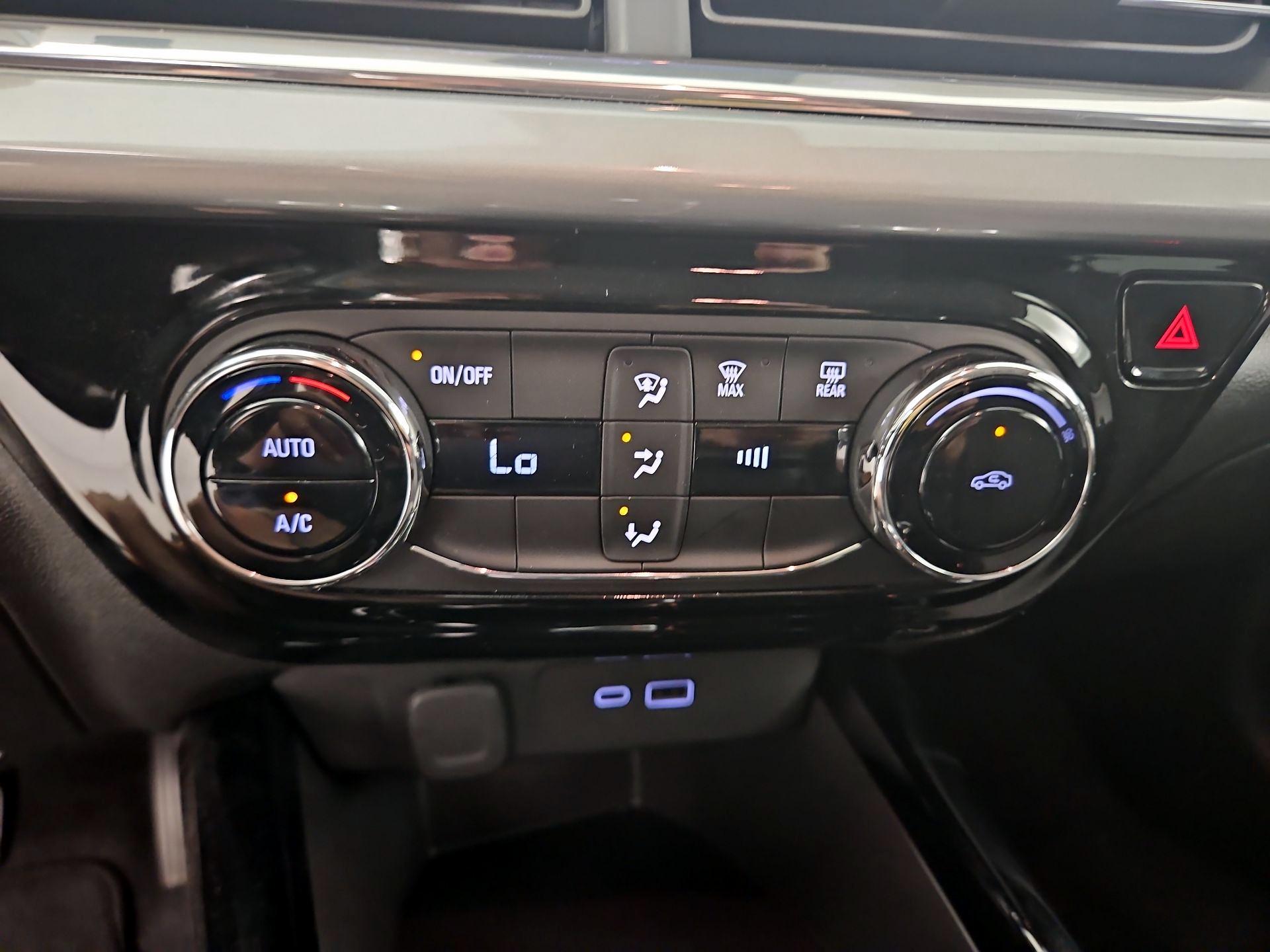 Thumbnail: 2024 Chevrolet Trax - 16