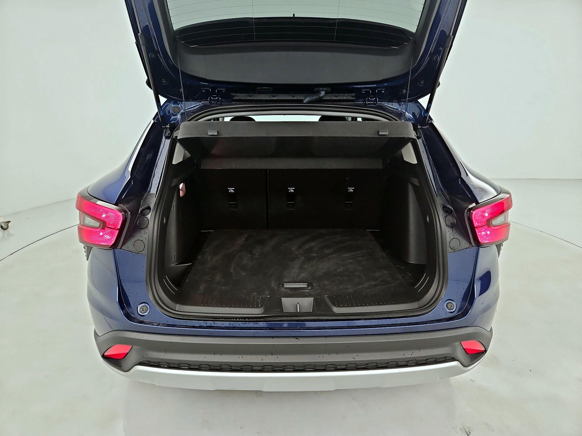 Thumbnail: 2024 Chevrolet Trax - 20