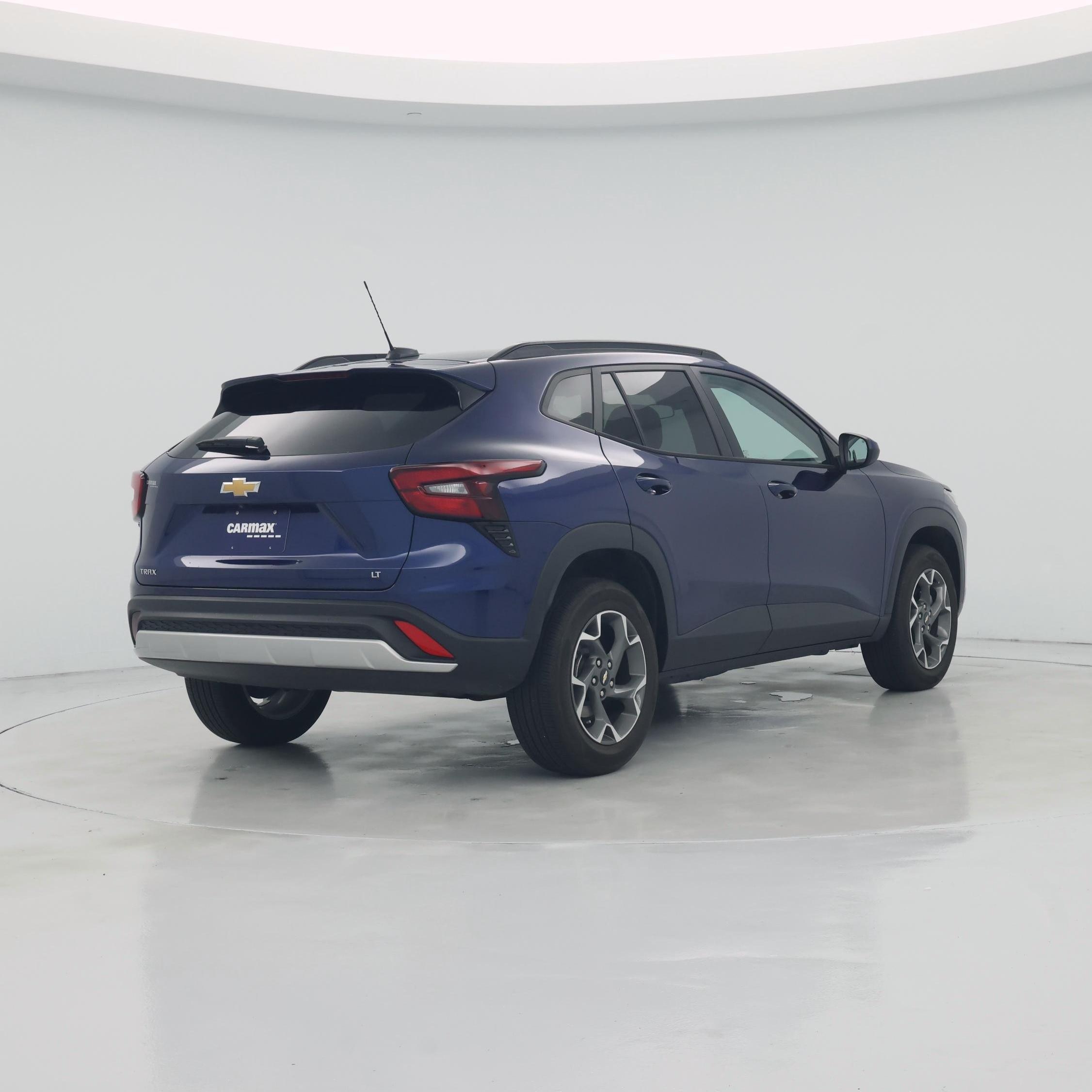 Thumbnail: 2024 Chevrolet Trax - 8