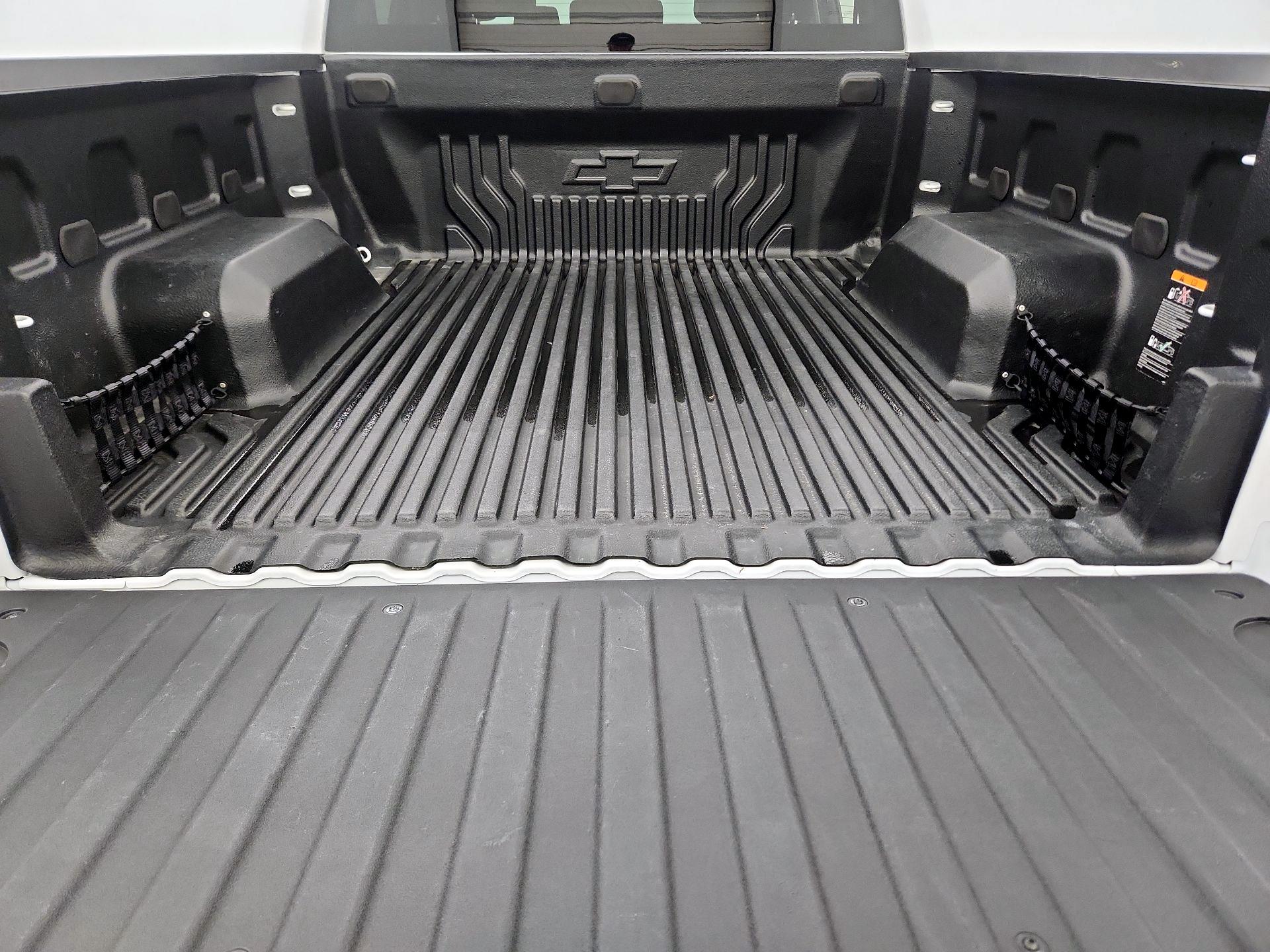 Thumbnail: 2023 Chevrolet Silverado 1500 - 19