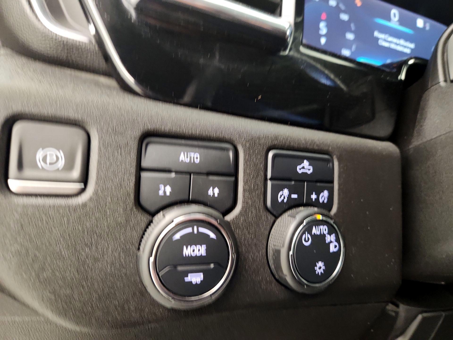 Thumbnail: 2023 Chevrolet Silverado 1500 - 13