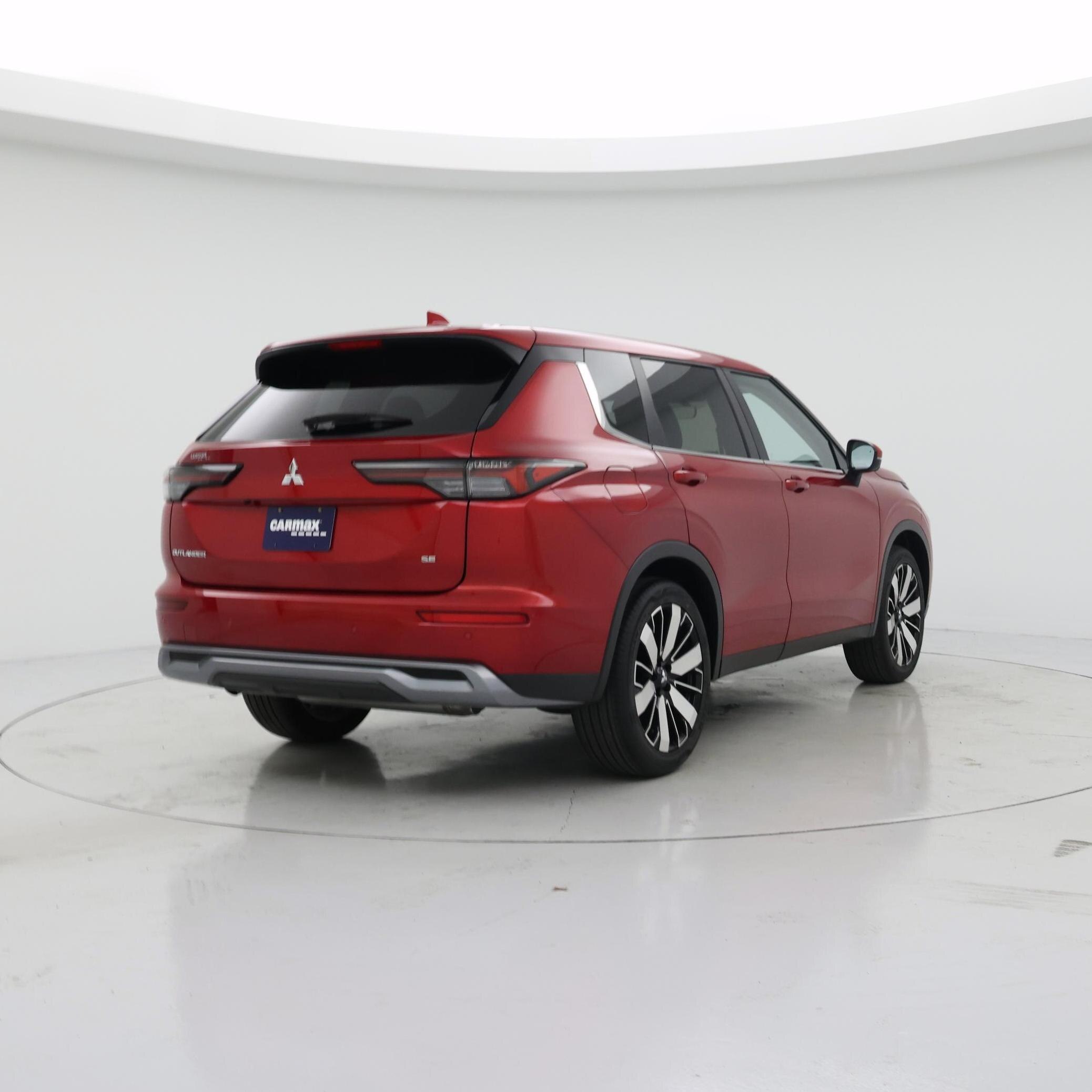 Thumbnail: 2025 Mitsubishi Outlander - 8