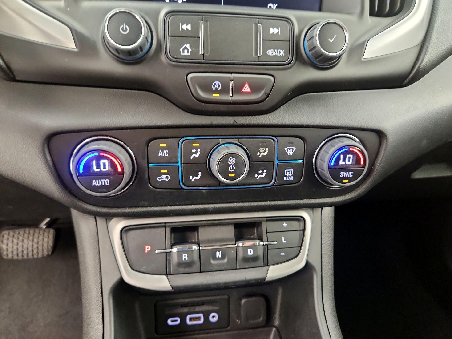 Thumbnail: 2023 GMC Terrain - 15