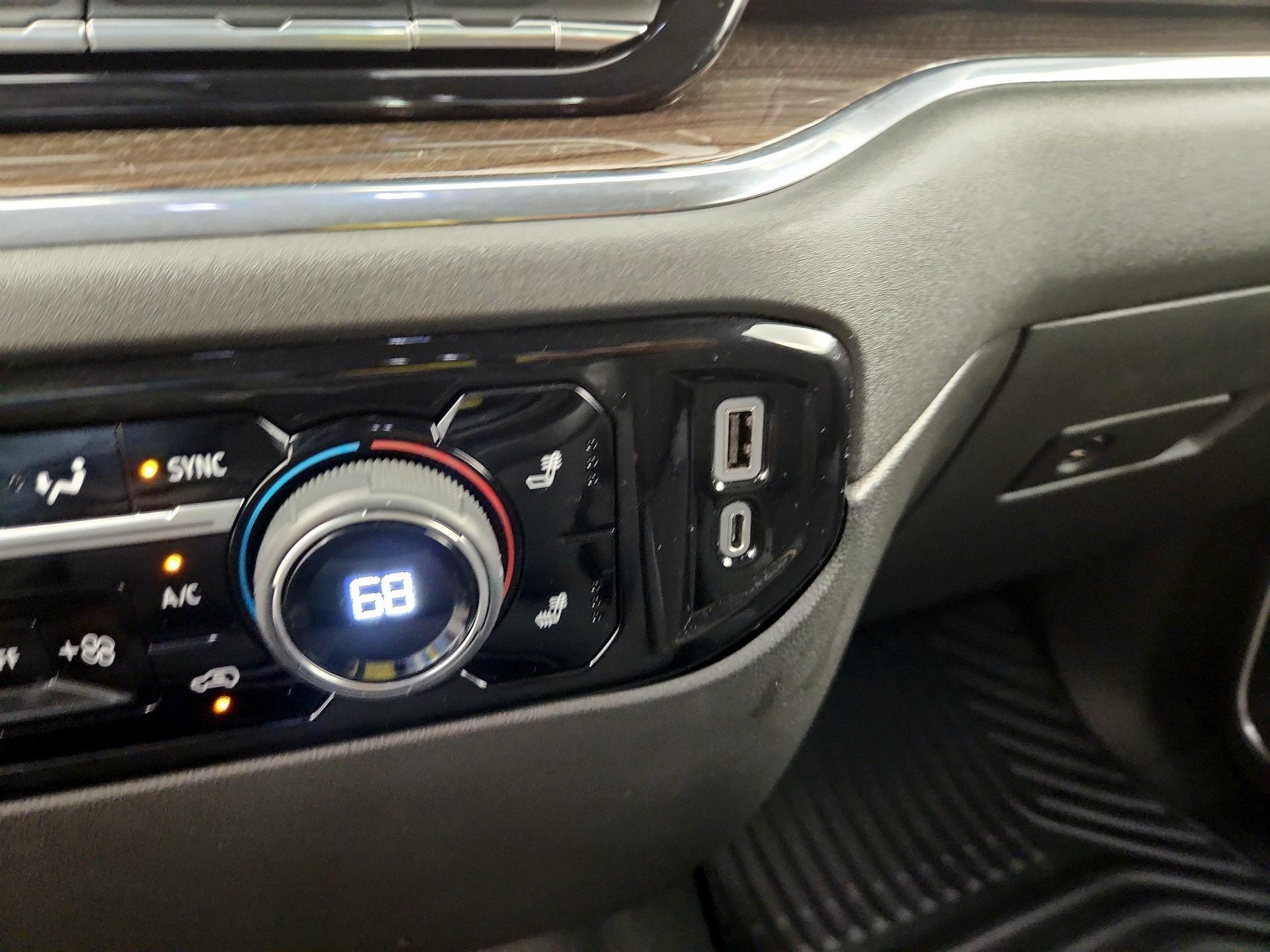 Thumbnail: 2023 Chevrolet Silverado 1500 - 18