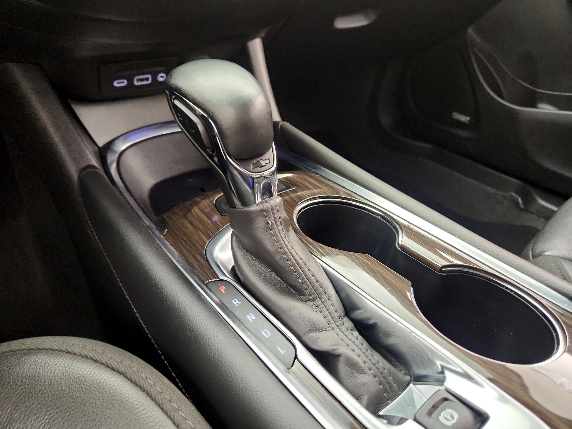 Thumbnail: 2024 Chevrolet Malibu - 18