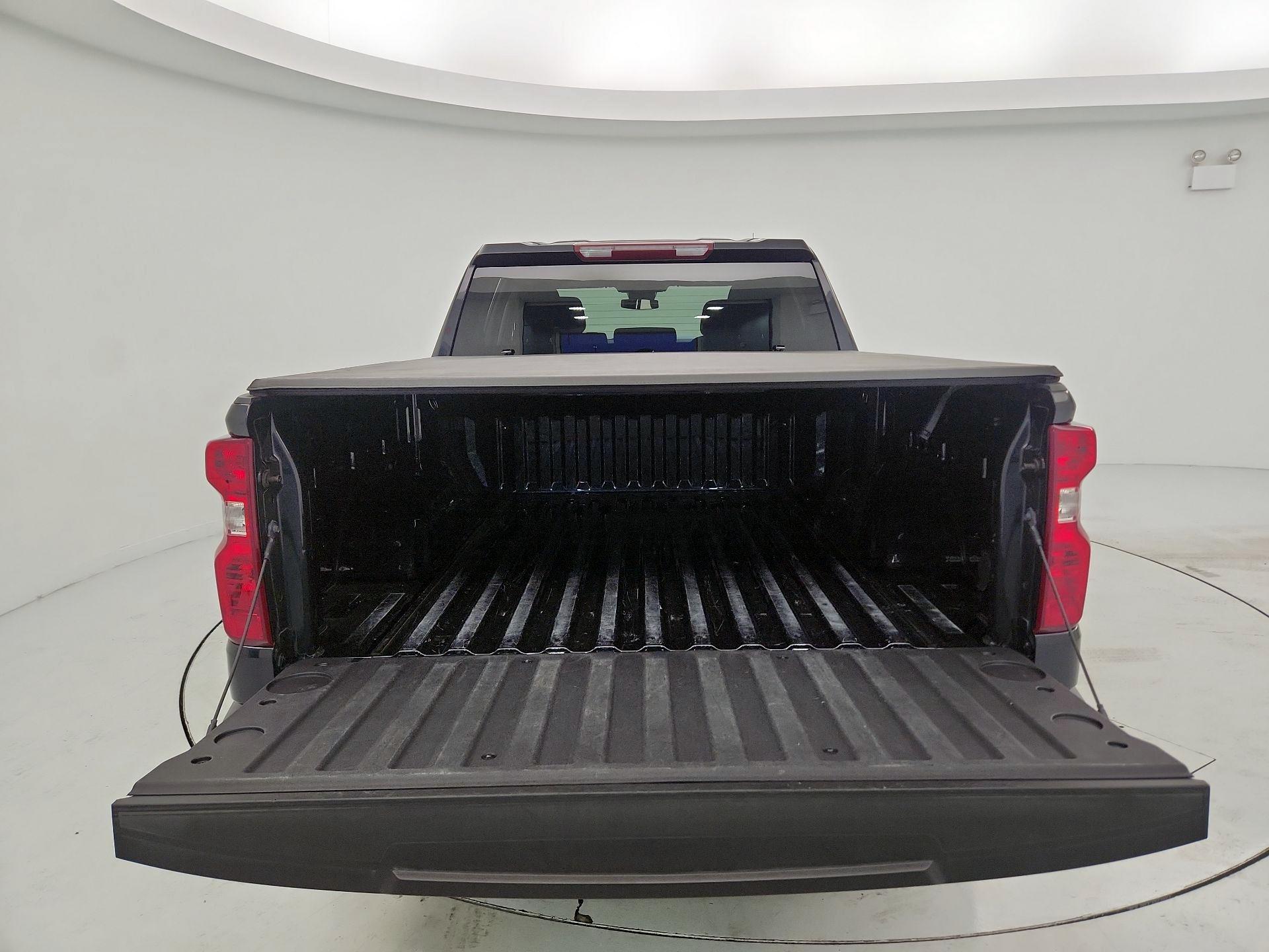 Thumbnail: 2023 Chevrolet Silverado 1500 - 20