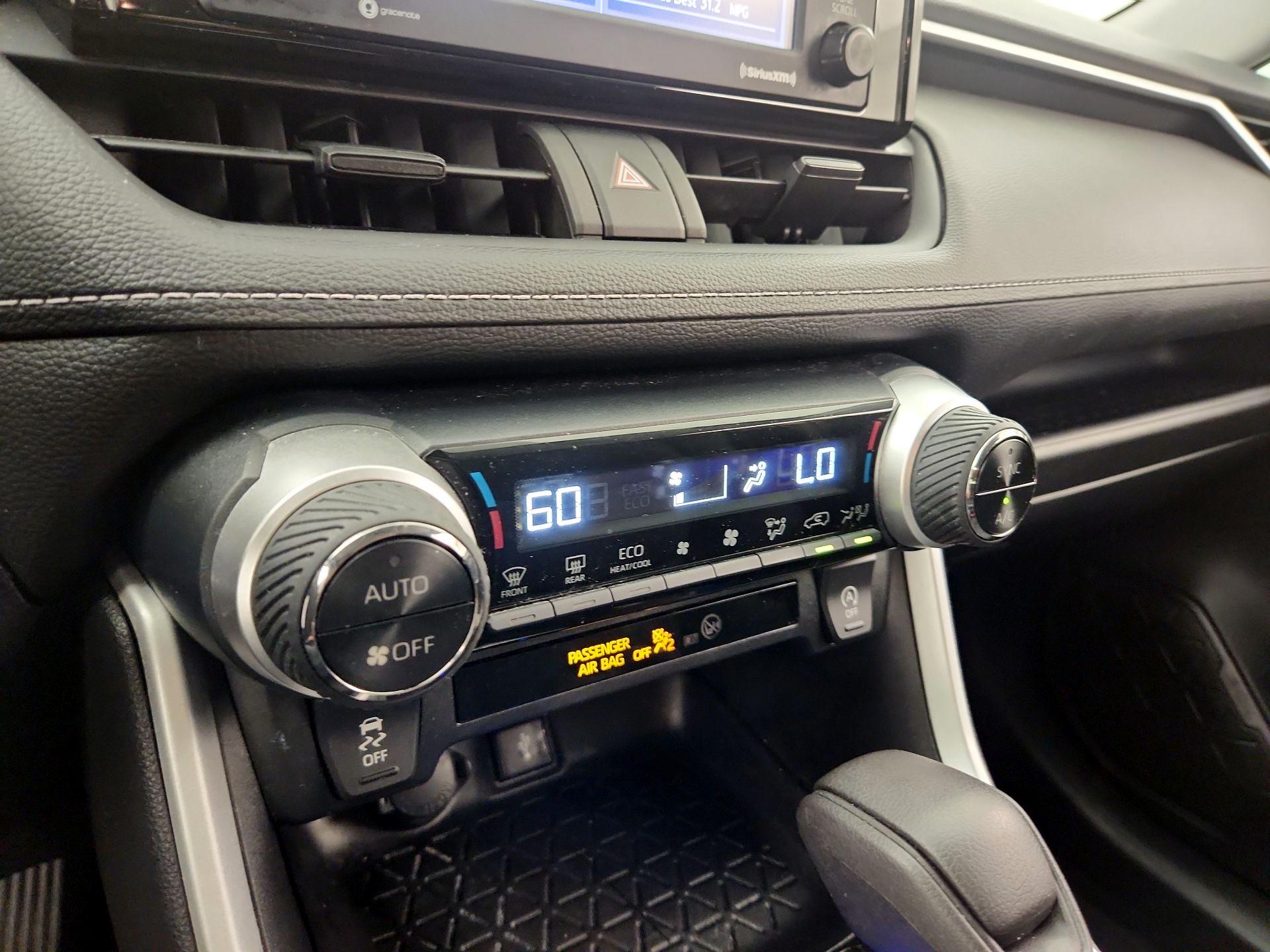 Thumbnail: 2021 Toyota RAV4 - 16