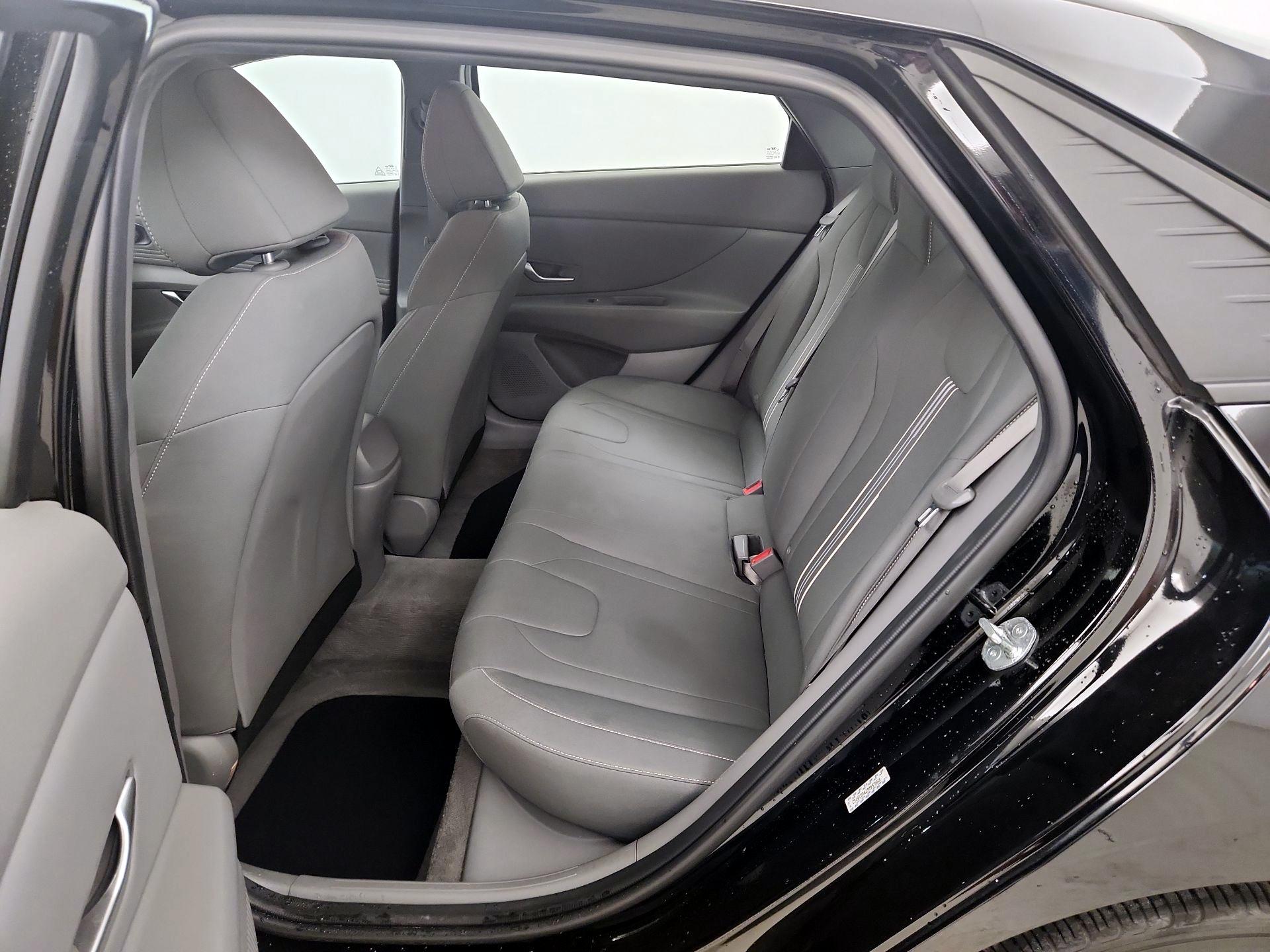 Thumbnail: 2023 Hyundai Elantra - 20