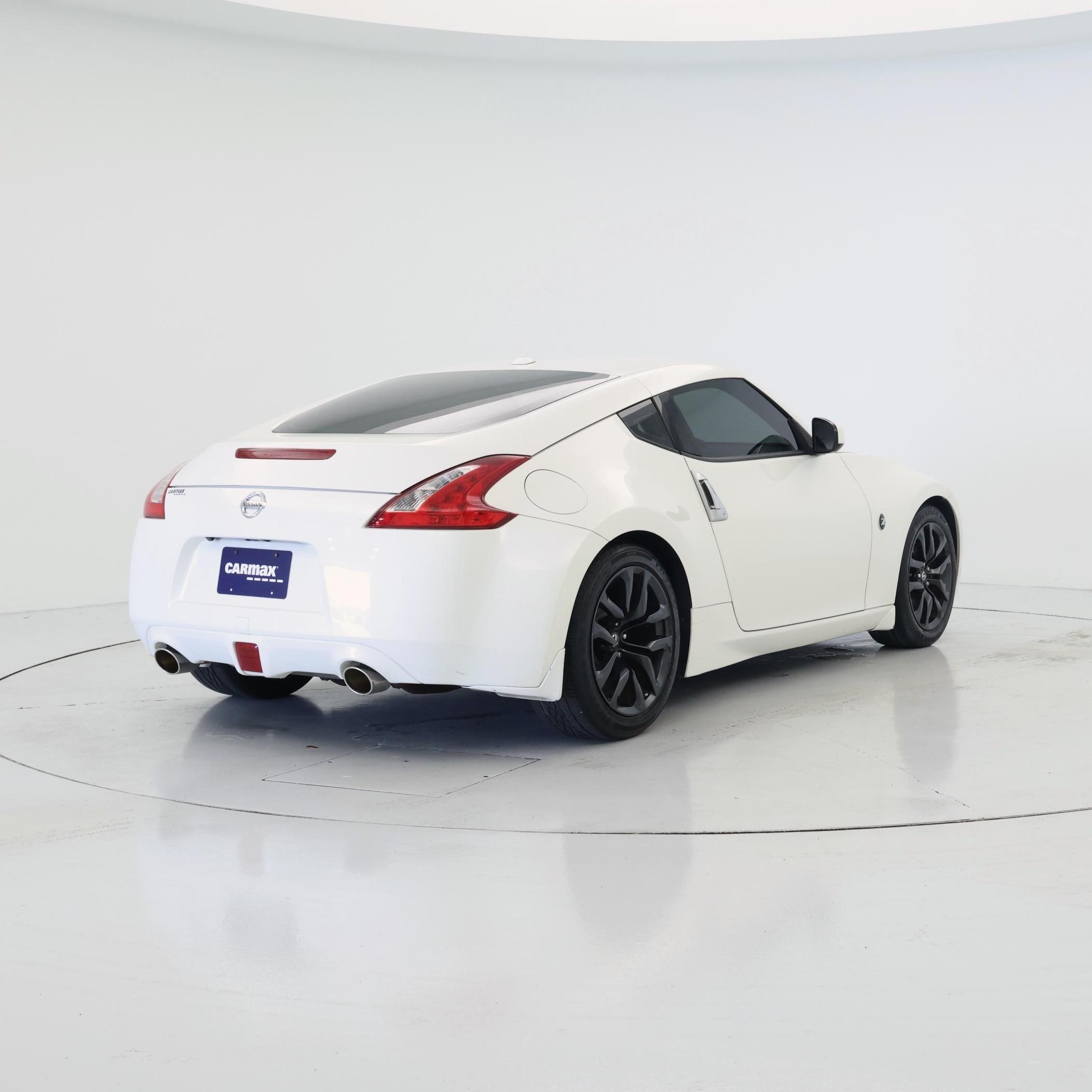 Thumbnail: 2017 Nissan Z - 8