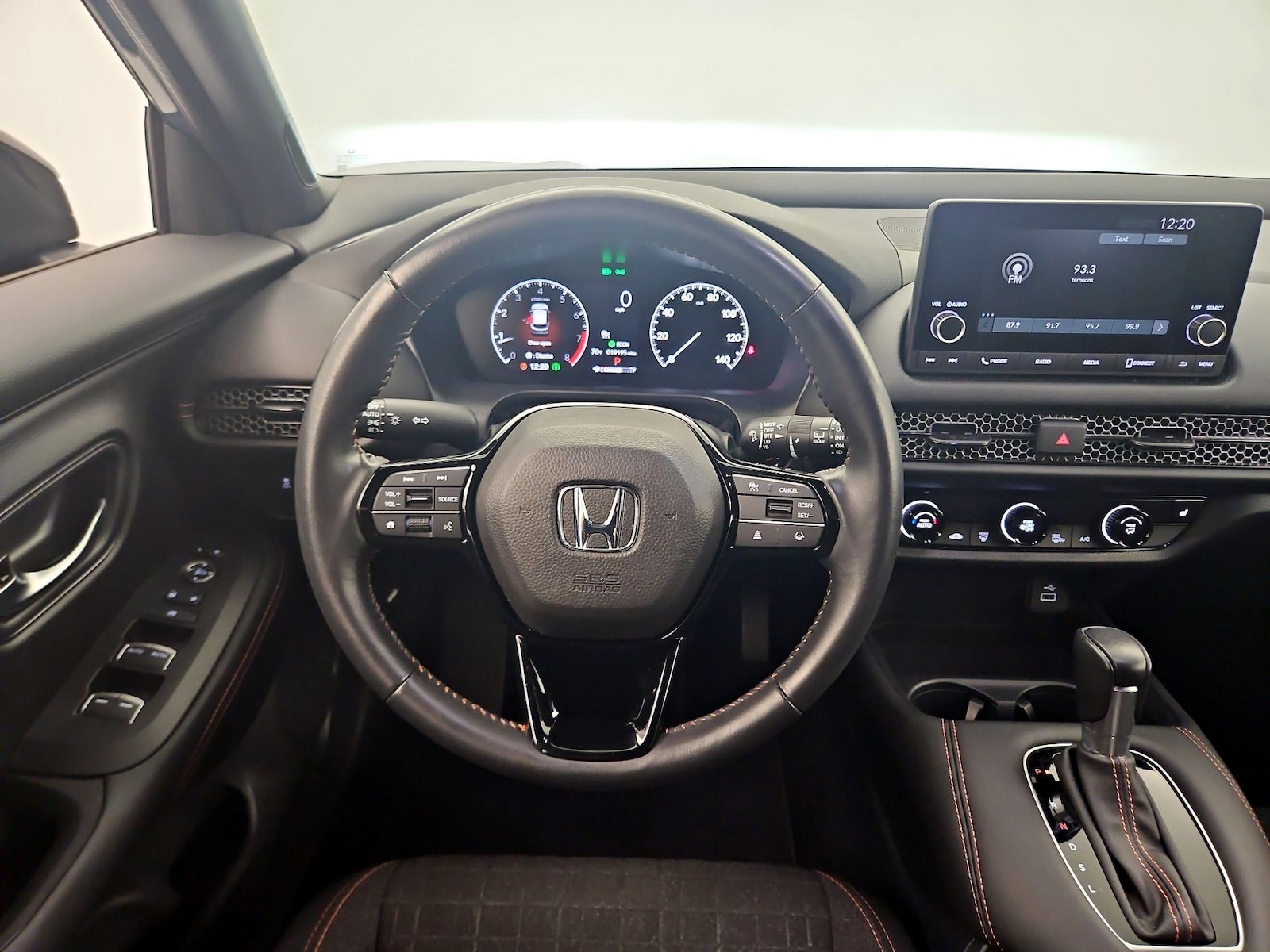 2025 Honda HR-V Sport - Photo 11