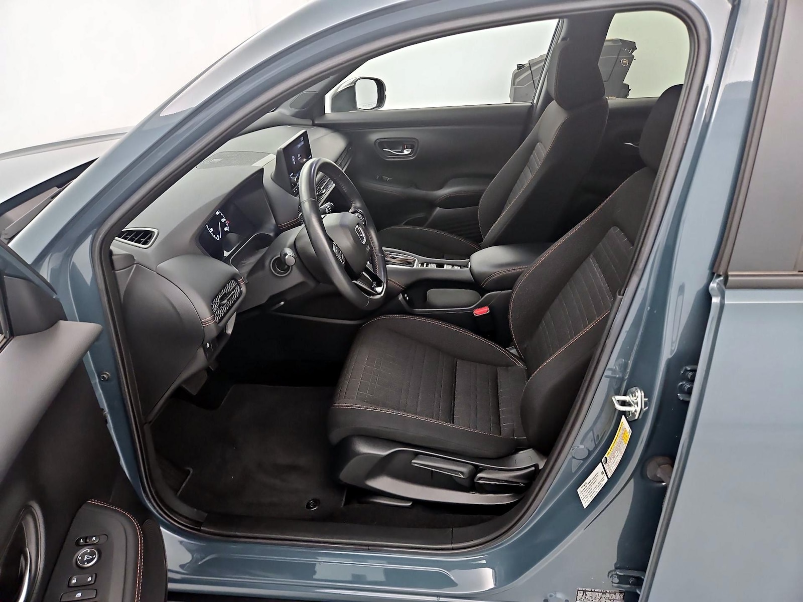 2025 Honda HR-V Sport - Photo 12