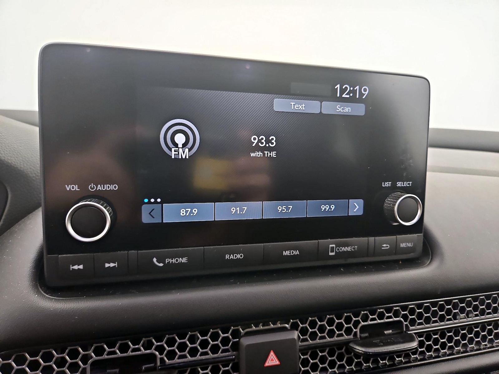 2025 Honda HR-V Sport - Photo 15