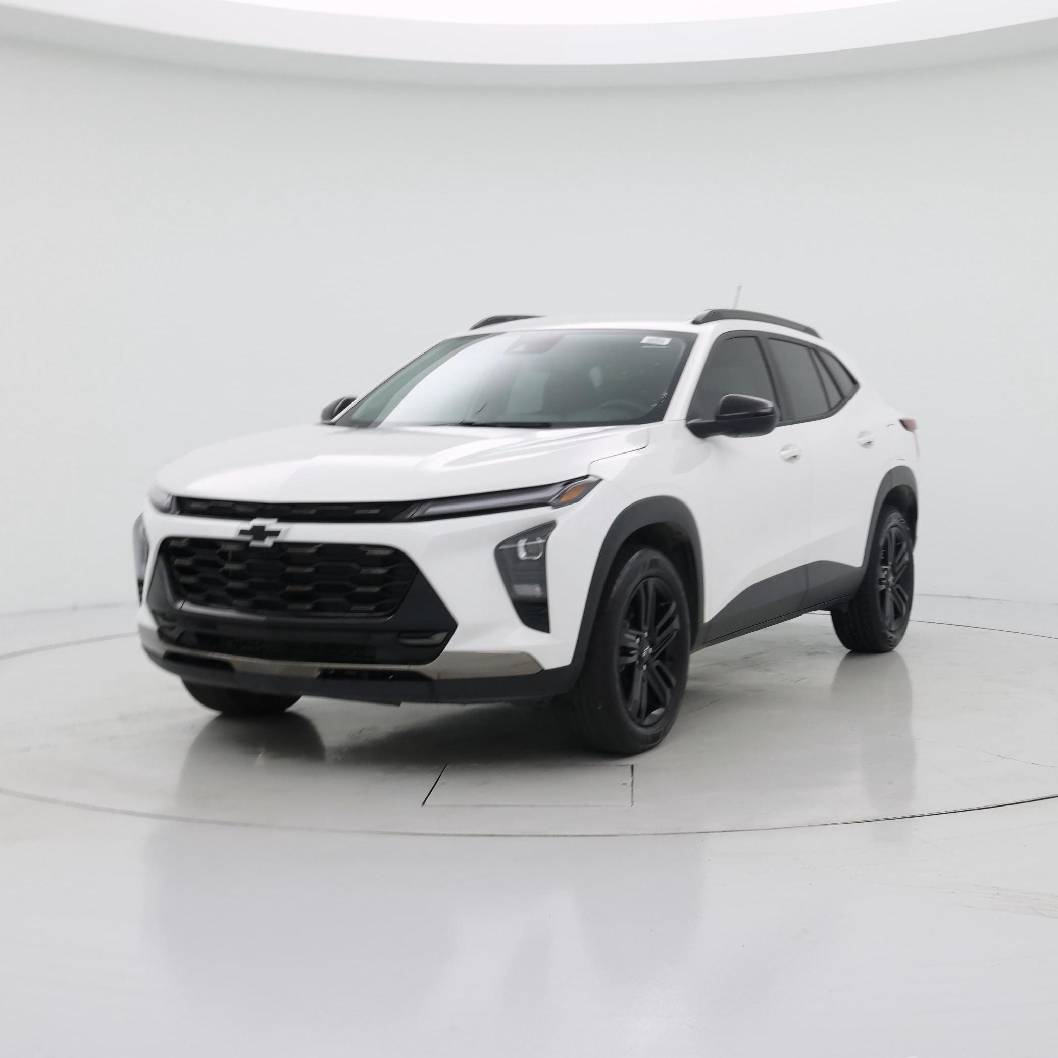 Thumbnail: 2024 Chevrolet Trax - 4