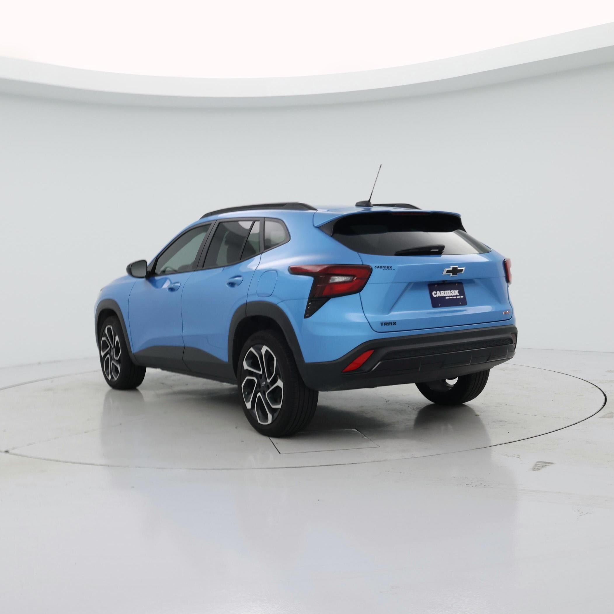 Thumbnail: 2025 Chevrolet Trax - 2