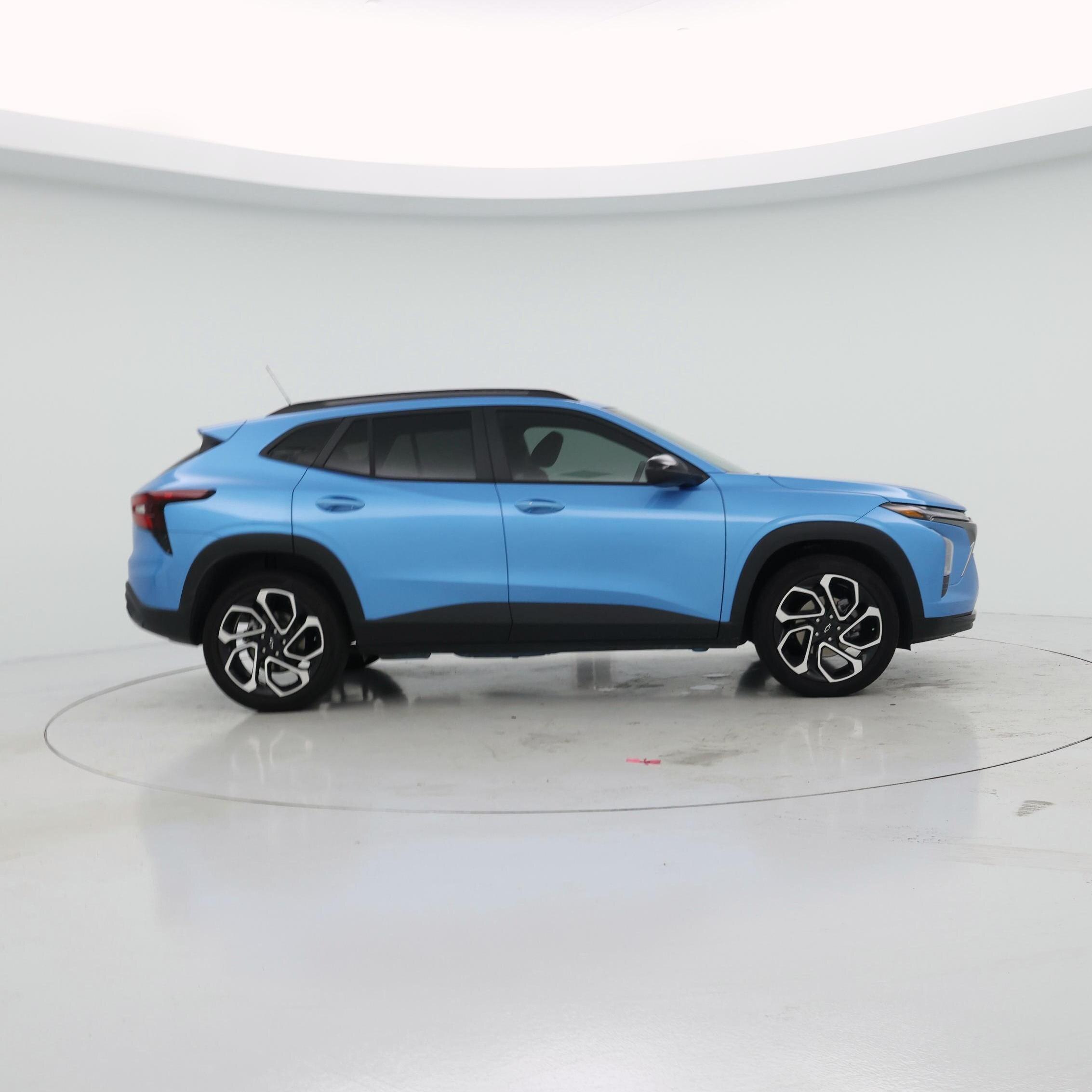 Thumbnail: 2025 Chevrolet Trax - 7