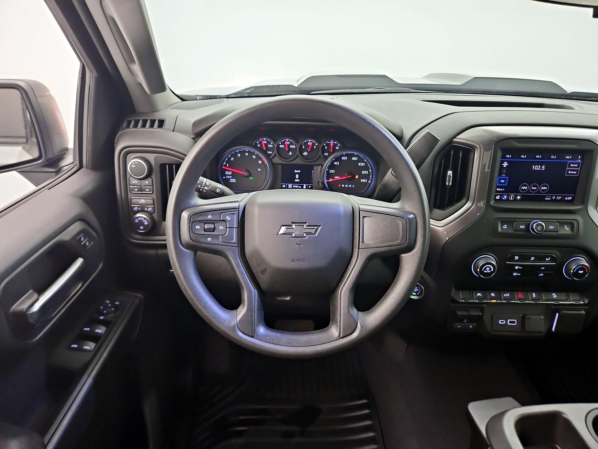 Thumbnail: 2023 Chevrolet Silverado 1500 - 10